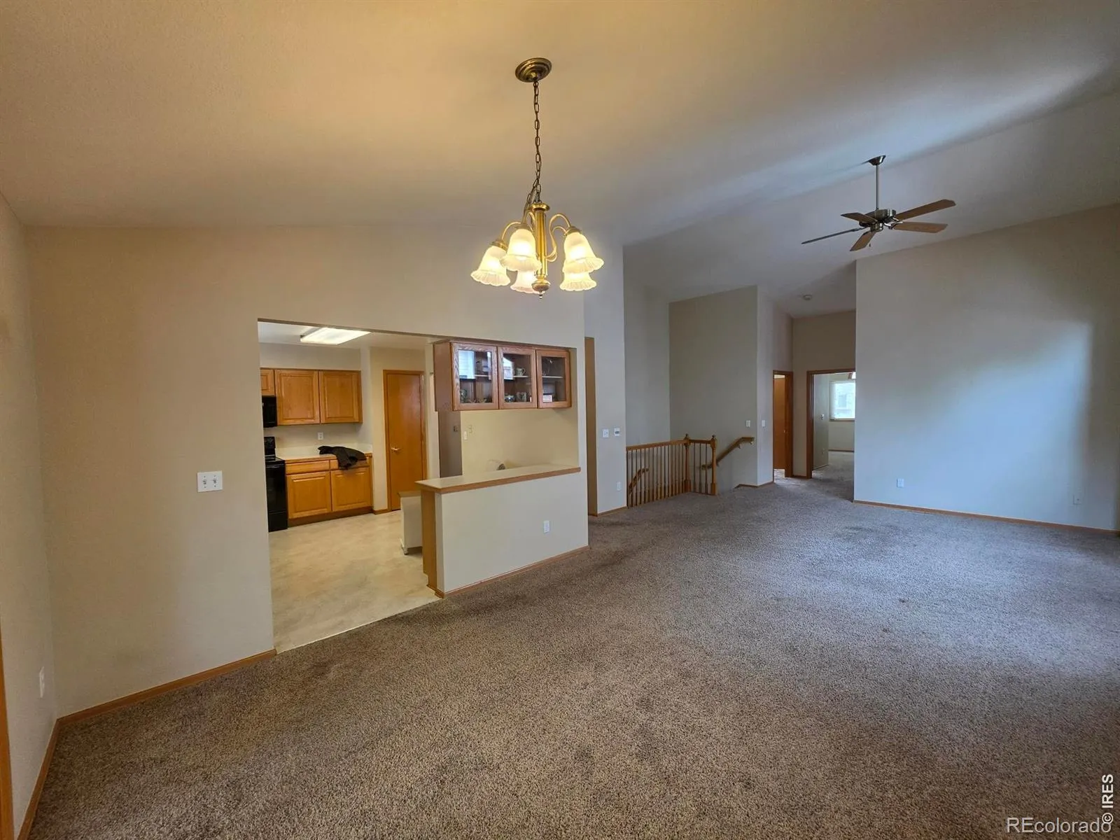 1526 Tulip Court Longmont CO 80501 MLS #RECIR1057894 04302026212403 1600 18