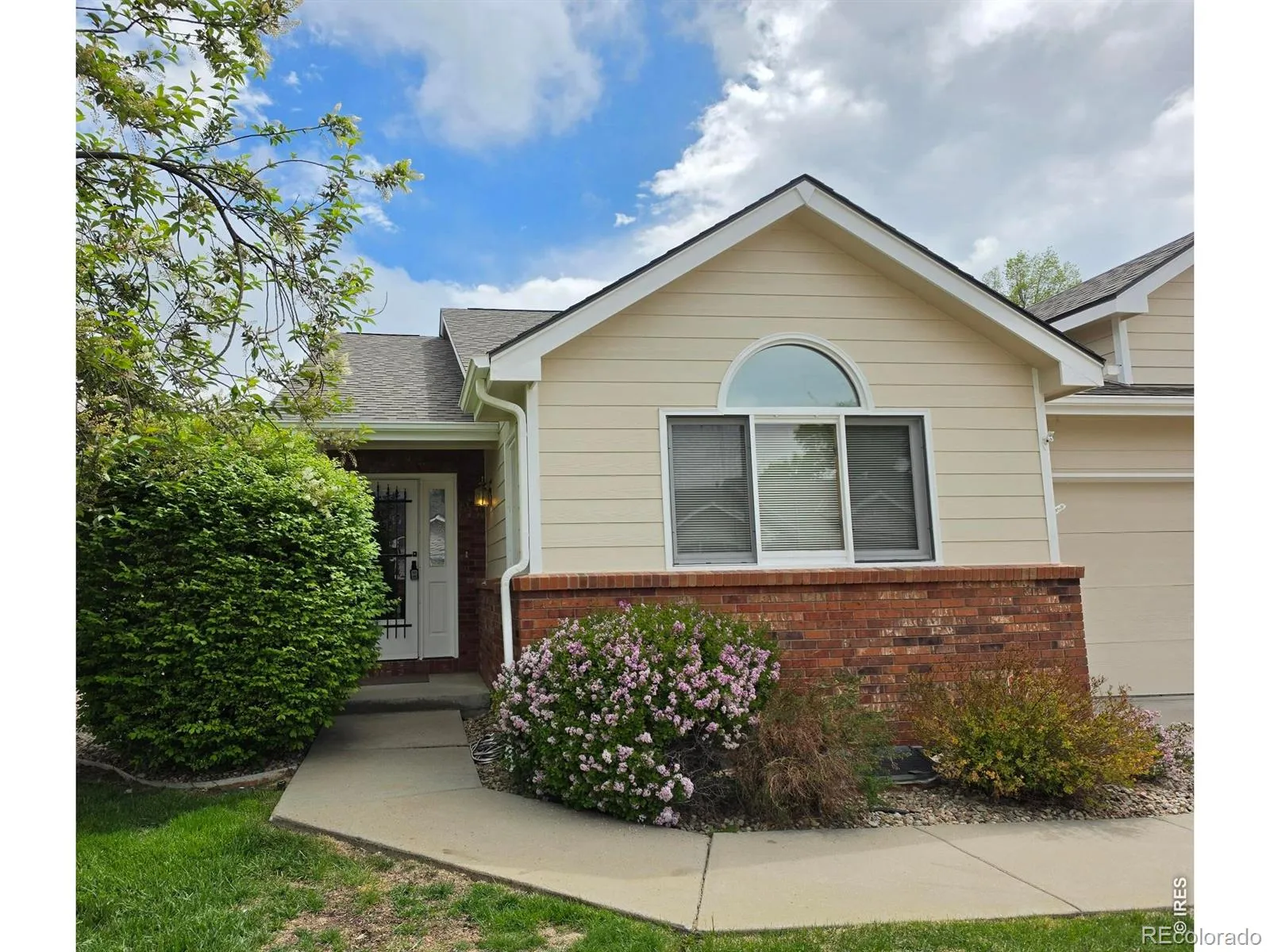 1526 Tulip Court Longmont CO 80501 MLS #RECIR1057894 04302026212403 1600 2