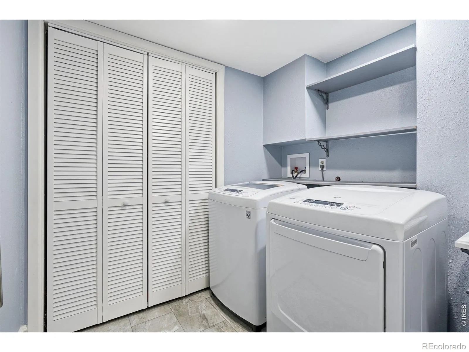 8966 Wagner Lane Westminster CO 80031 MLS #RECIR1057903 05052026044500 1600 27