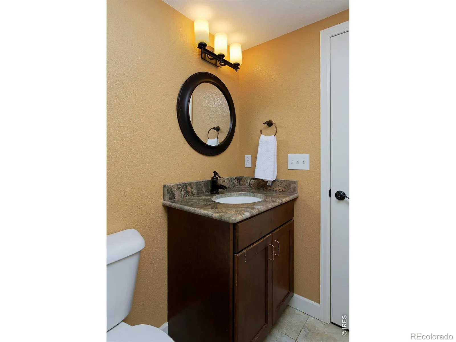 11825 Bradburn Boulevard Westminster CO 80031 MLS #REC6244514 05012026173743 1600 35