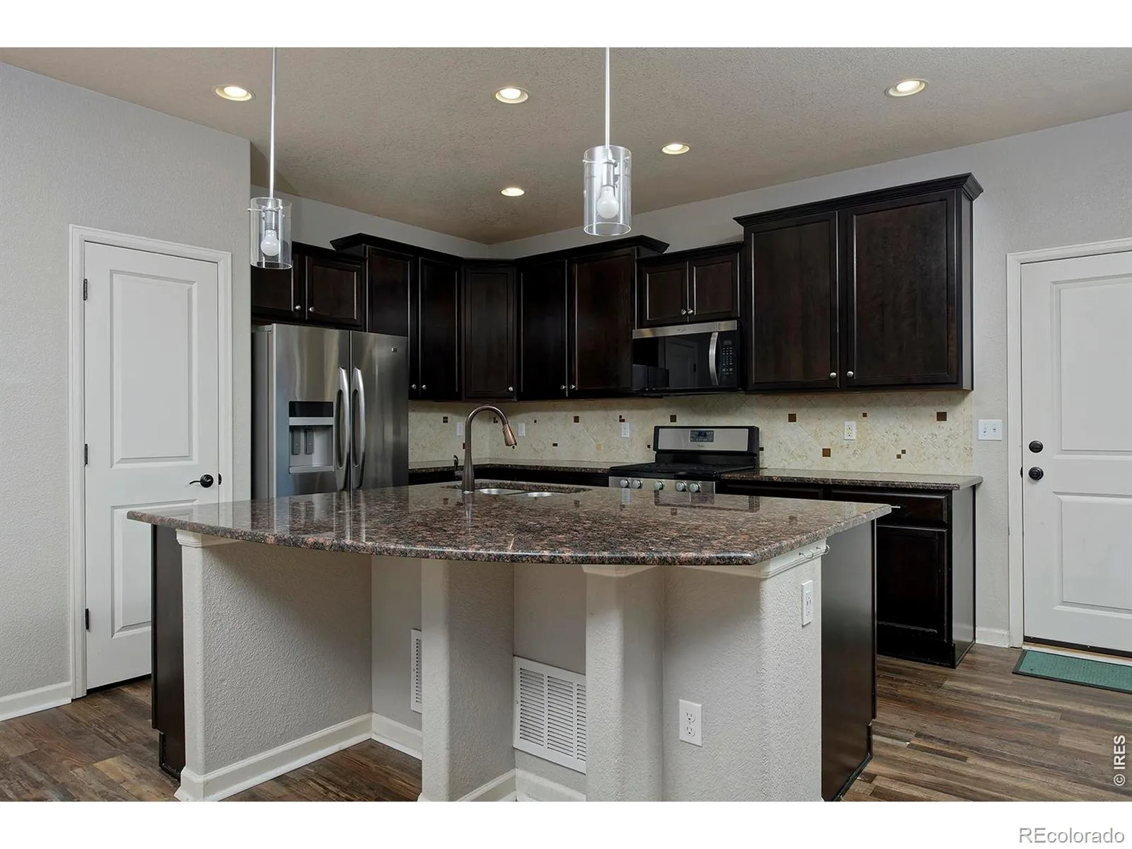 11825 Bradburn Boulevard Westminster CO 80031 MLS #REC6244514 07012026184146 1600 10