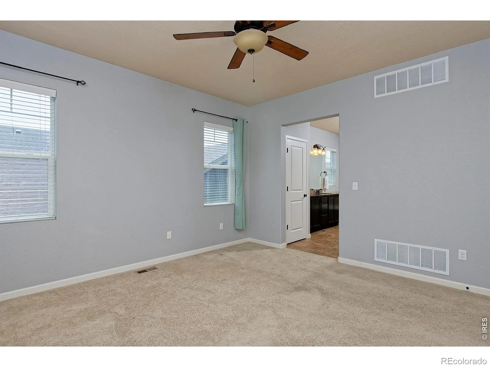 11825 Bradburn Boulevard Westminster CO 80031 MLS #REC6244514 07012026184146 1600 21