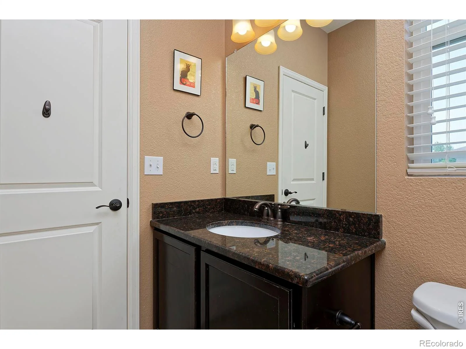 11825 Bradburn Boulevard Westminster CO 80031 MLS #REC6244514 07012026184146 1600 31