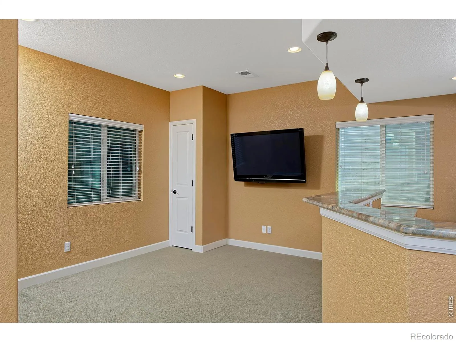 11825 Bradburn Boulevard Westminster CO 80031 MLS #REC6244514 07012026184146 1600 39