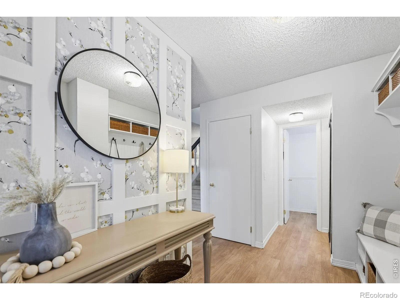 2598 S Vaughn Way #B Aurora CO 80014 MLS #REC4985384 05022026055439 1600 7