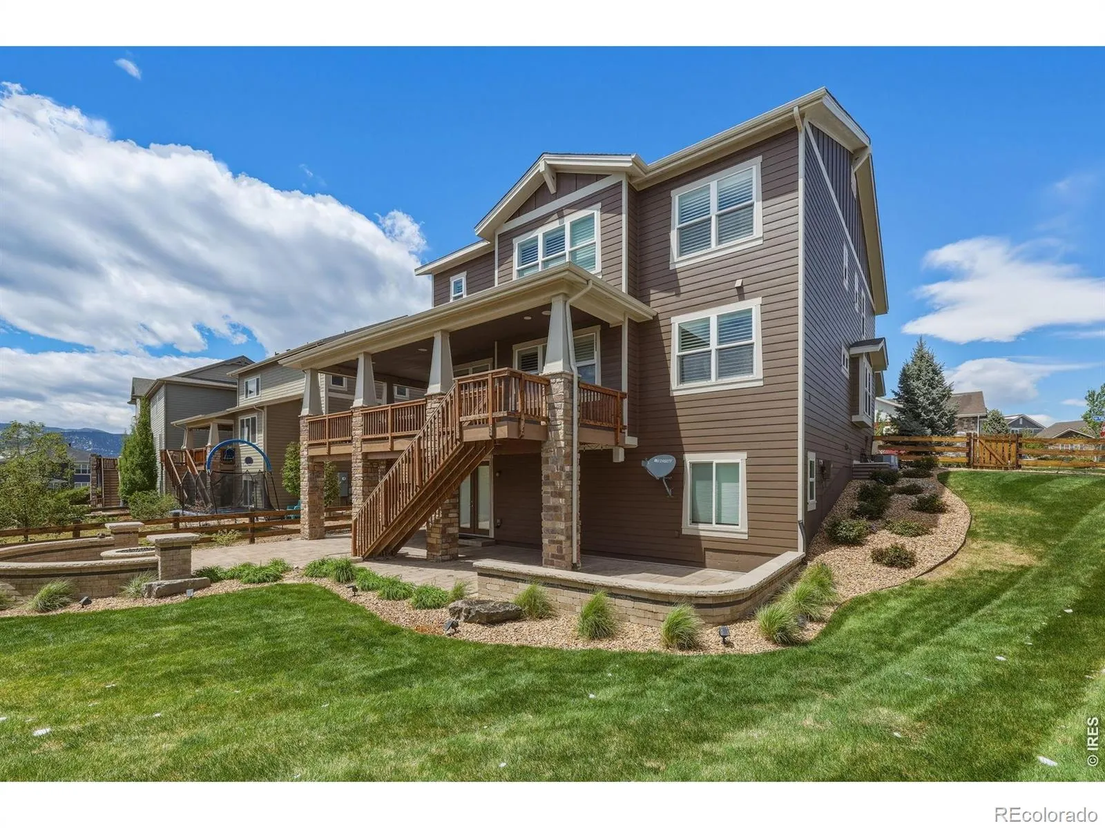 16682 W 86th Drive Arvada CO 80007 MLS #RECIR1058081 05092026021656 1600 37