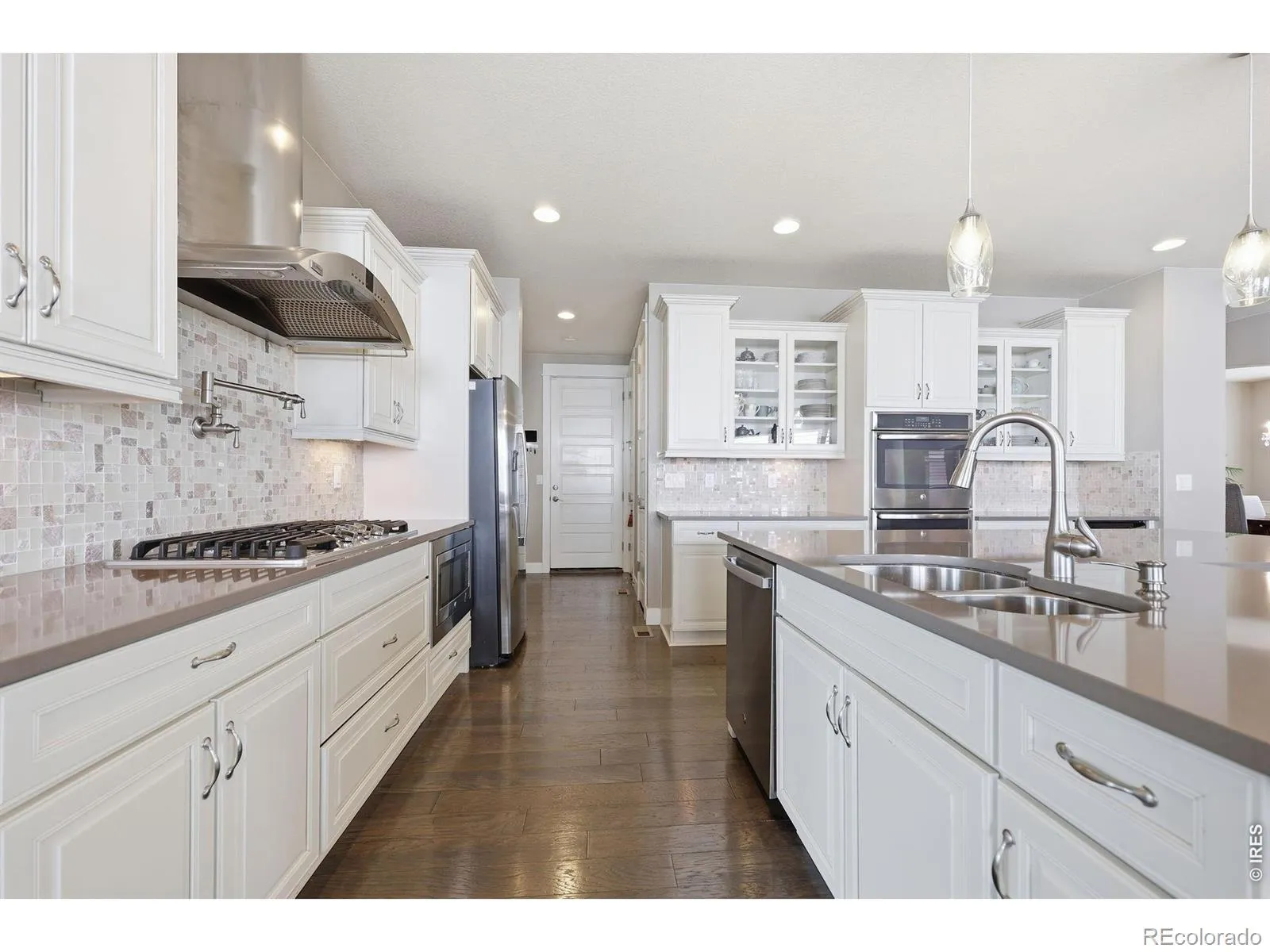 16682 W 86th Drive Arvada CO 80007 MLS #RECIR1058081 05092026021656 1600 9