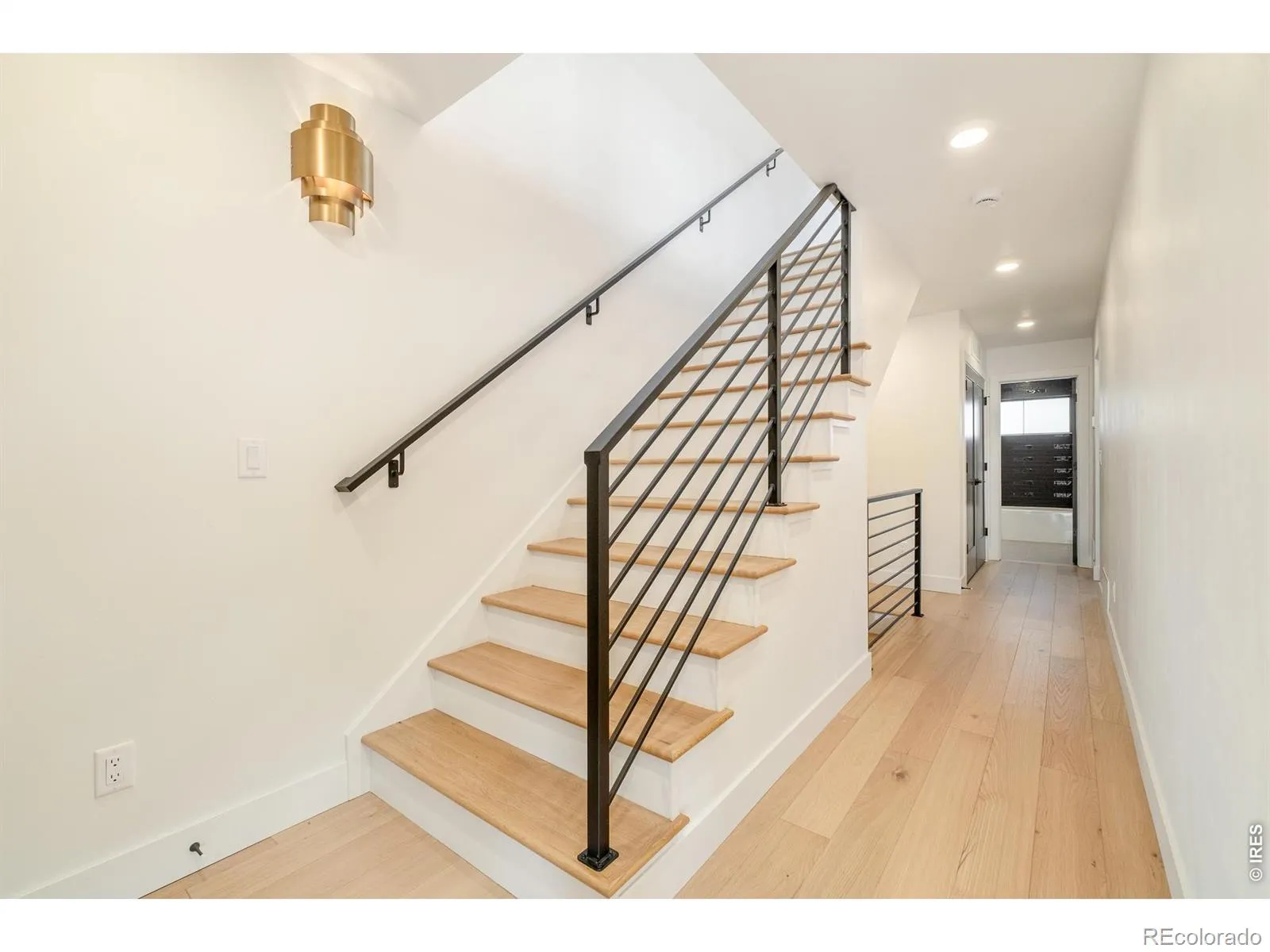 4520 Utica Street Denver CO 80212 MLS #RECIR1058091 05022026061110 1600 23