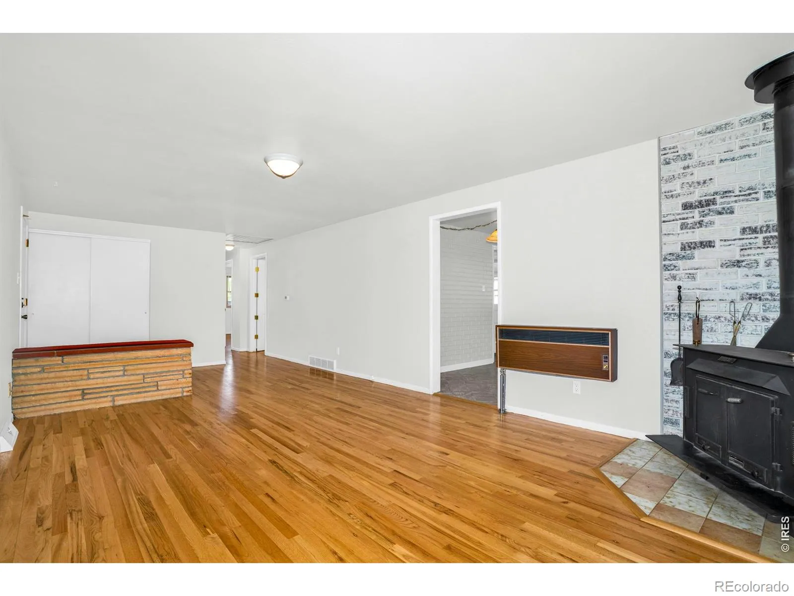 1229 Sherman Street Longmont CO 80501 MLS #RECIR1058116 05022026201514 1600 11