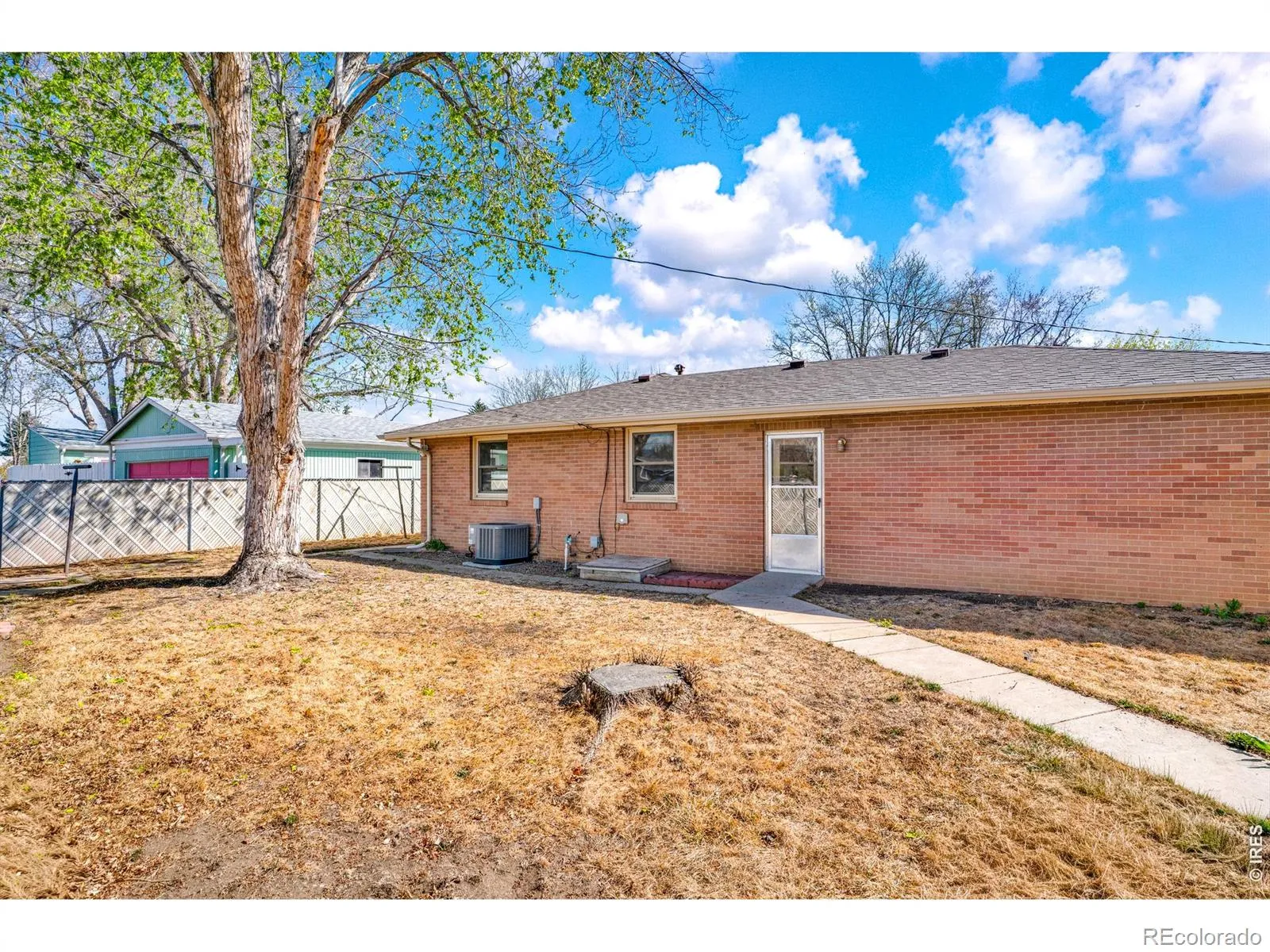 1229 Sherman Street Longmont CO 80501 MLS #RECIR1058116 05022026201514 1600 4