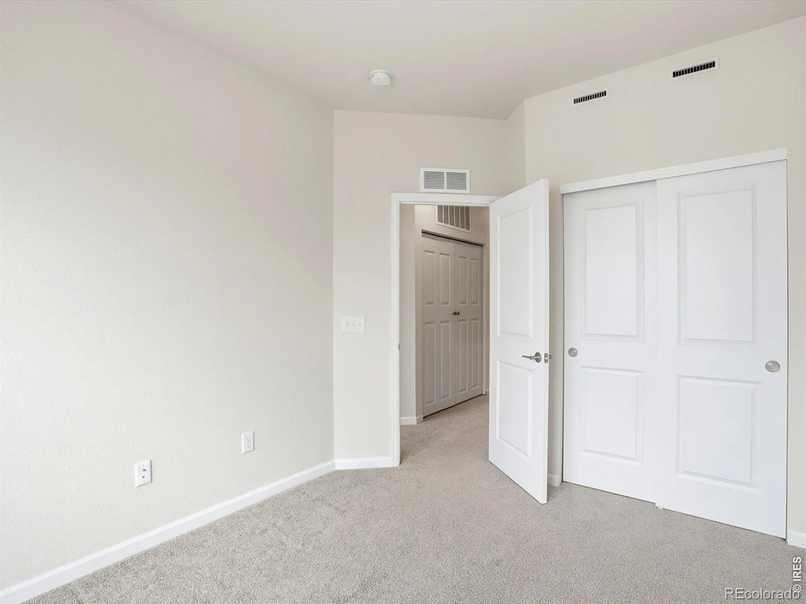 132 Ambrose Street Erie CO 80516 | MLS #RECIR1058123 05032026001613 1600 18