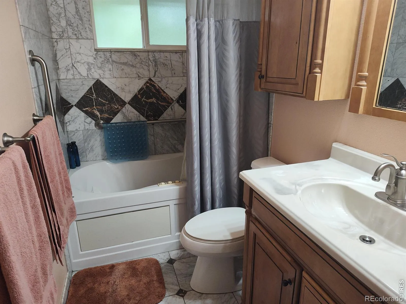 2 Forsyth Drive Longmont CO 80504 MLS #RECIR1058129 05052026193507 1600 20