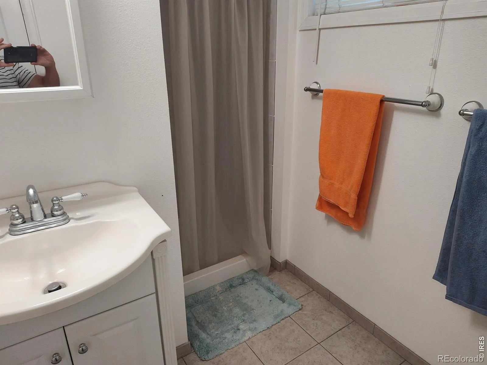 2 Forsyth Drive Longmont CO 80504 MLS #RECIR1058129 05052026193507 1600 28