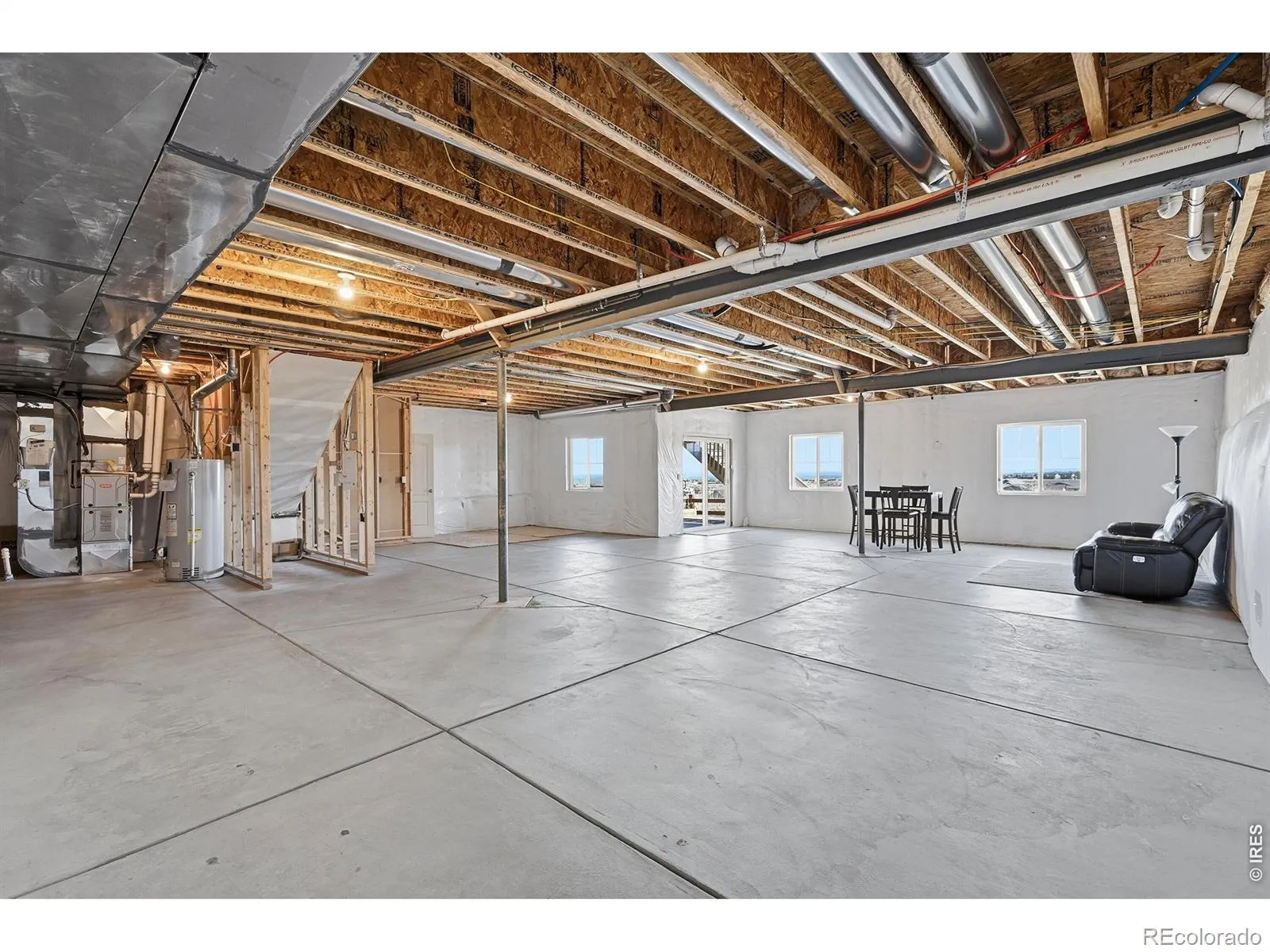 18220 W 85th Drive Arvada CO 80007 MLS #RECIR1058144 05102026094420 1600 21