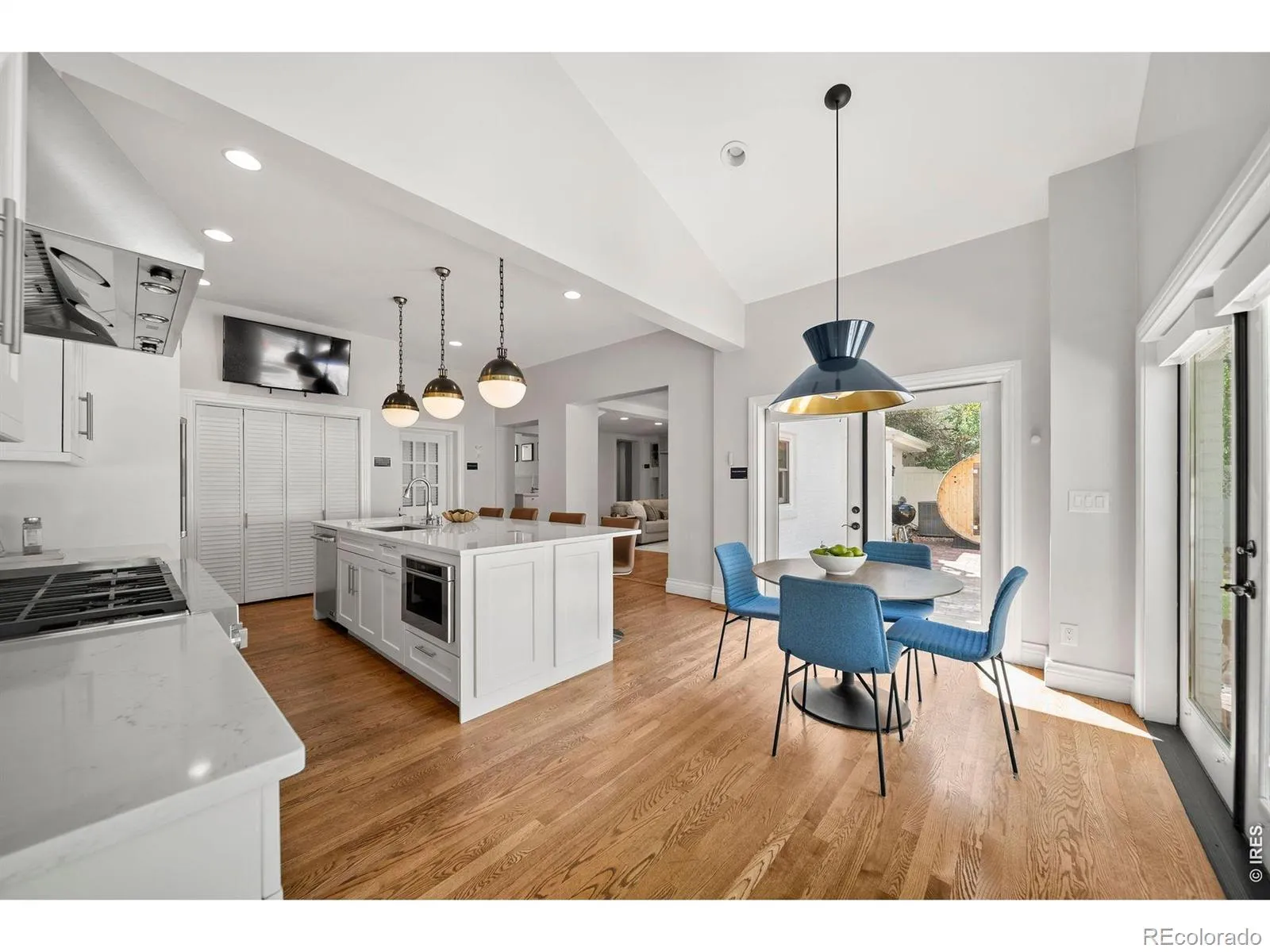 4949 E 6th Ave Pkwy Denver CO 80220 MLS #RECIR1058194 05082026031907 1600 10