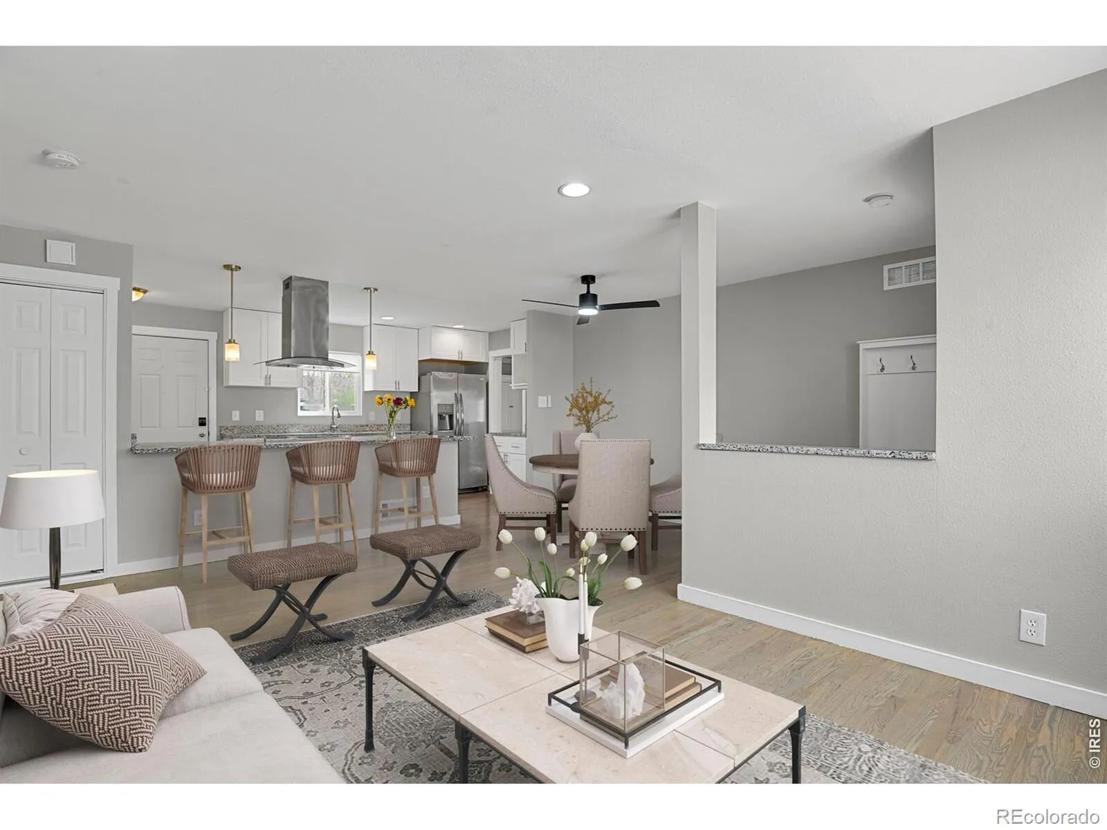 1216 Kingston Street Aurora CO 80010 MLS #RECIR1058252 05052026225400 1600 4