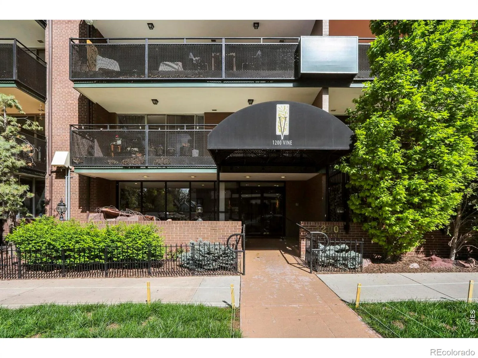 1200 Vine Street #8A Denver CO 80206 MLS #RECIR1058298 05062026195656 1600 27