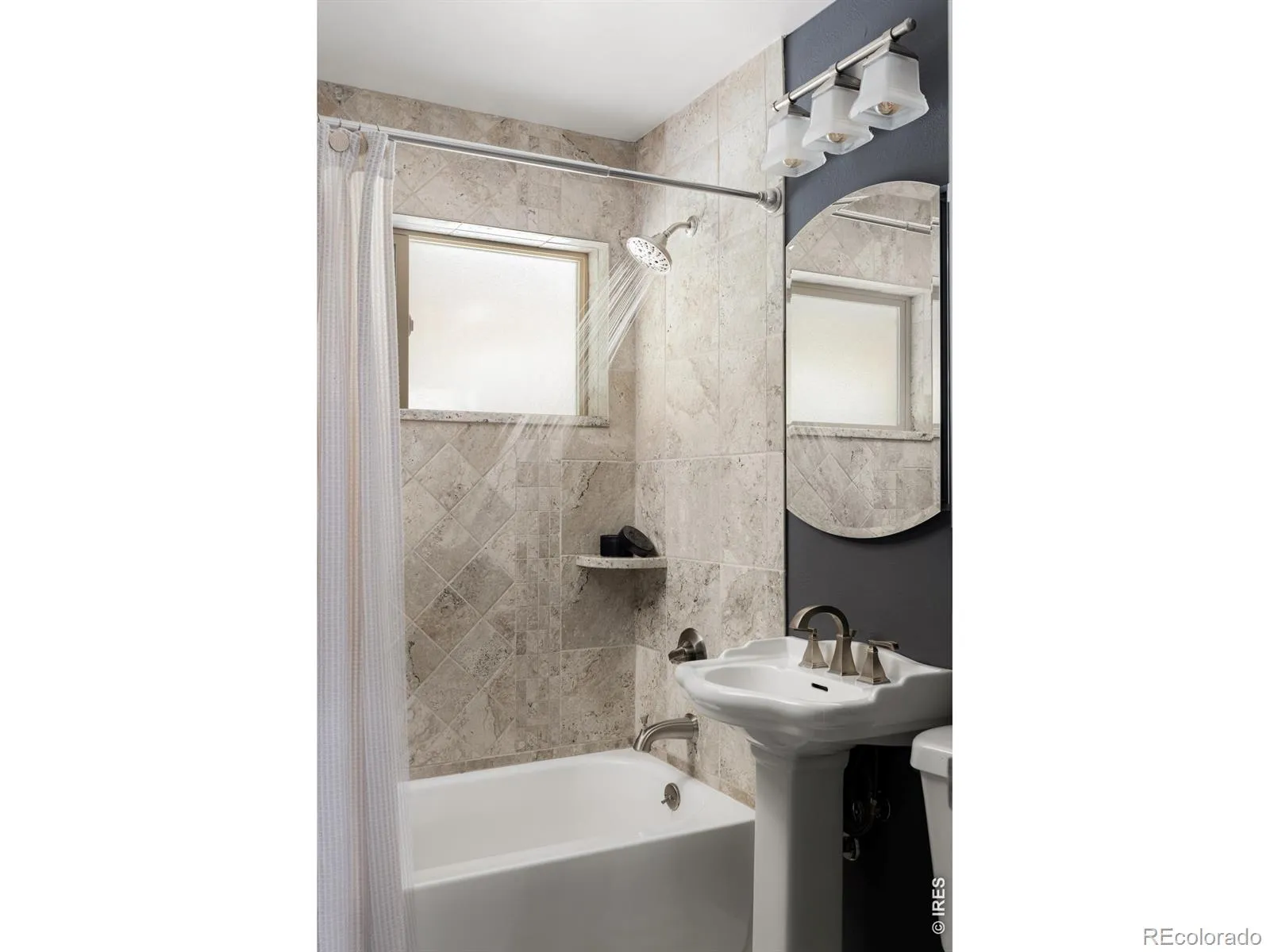 430 Cody Drive Lakewood CO 80226 MLS #RECIR1058341 05082026060432 1600 15