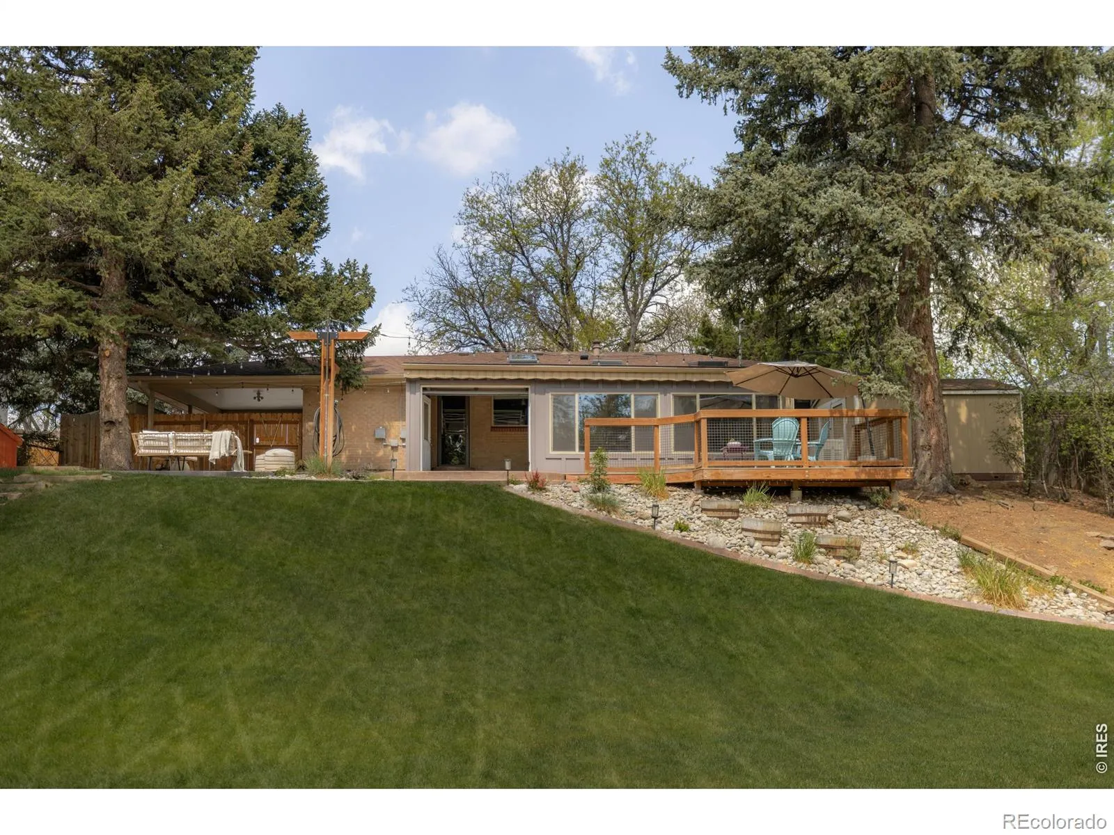 430 Cody Drive Lakewood CO 80226 MLS #RECIR1058341 05082026060432 1600 24