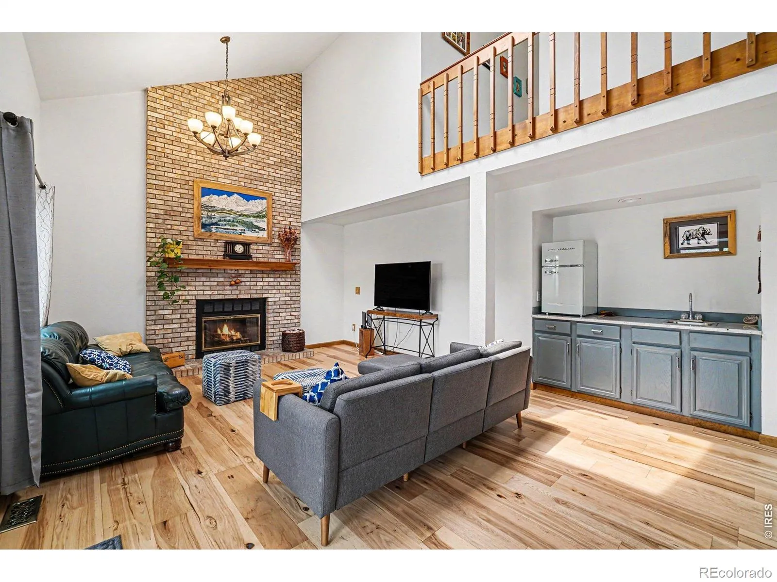 2108 Rockspray Court Longmont CO 80503 MLS #RECIR1058353 05062026215246 1600 8