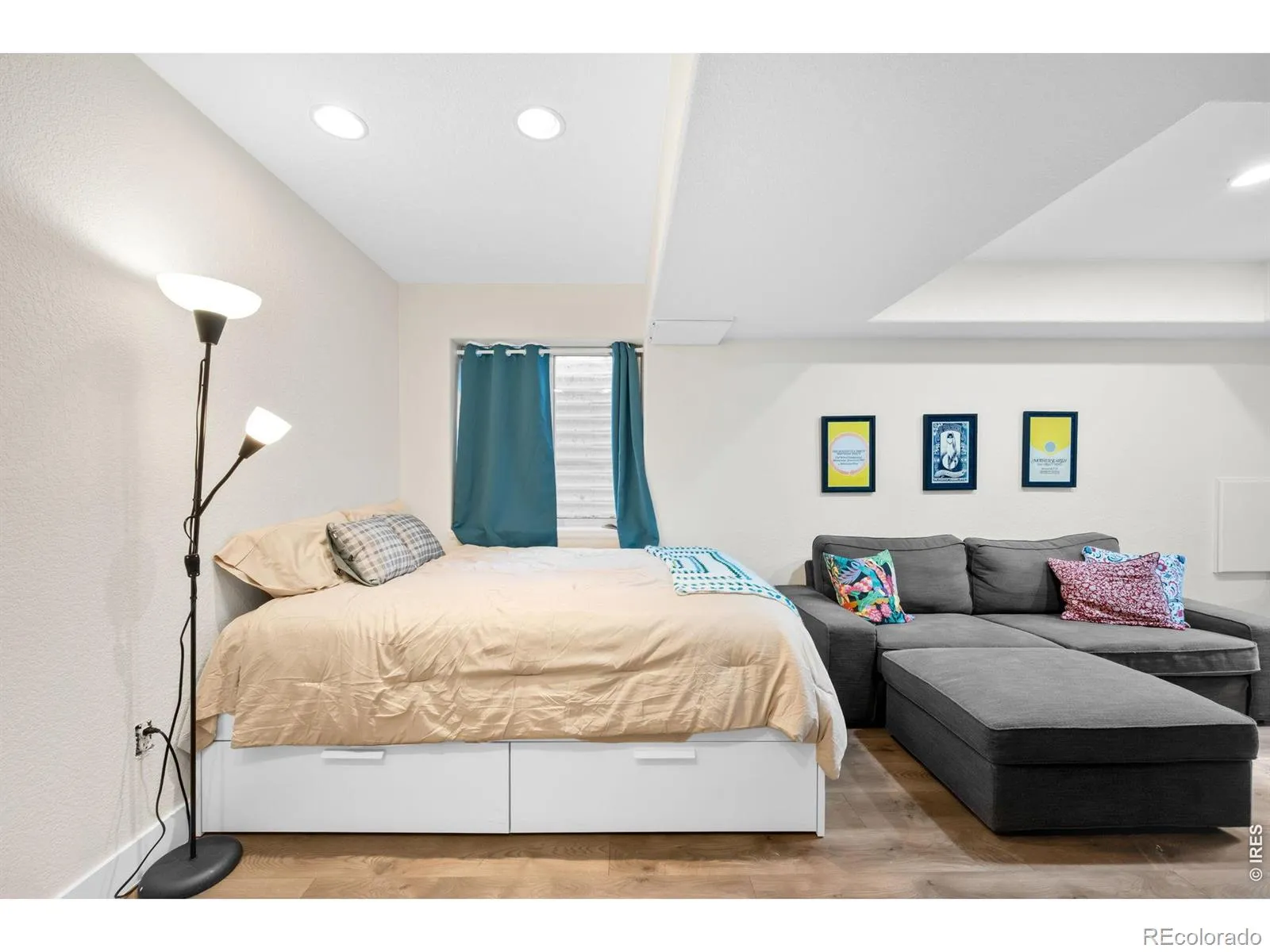 9559 E Iowa Circle Denver CO 80247 MLS #RECIR1058378 05062026235018 1600 21
