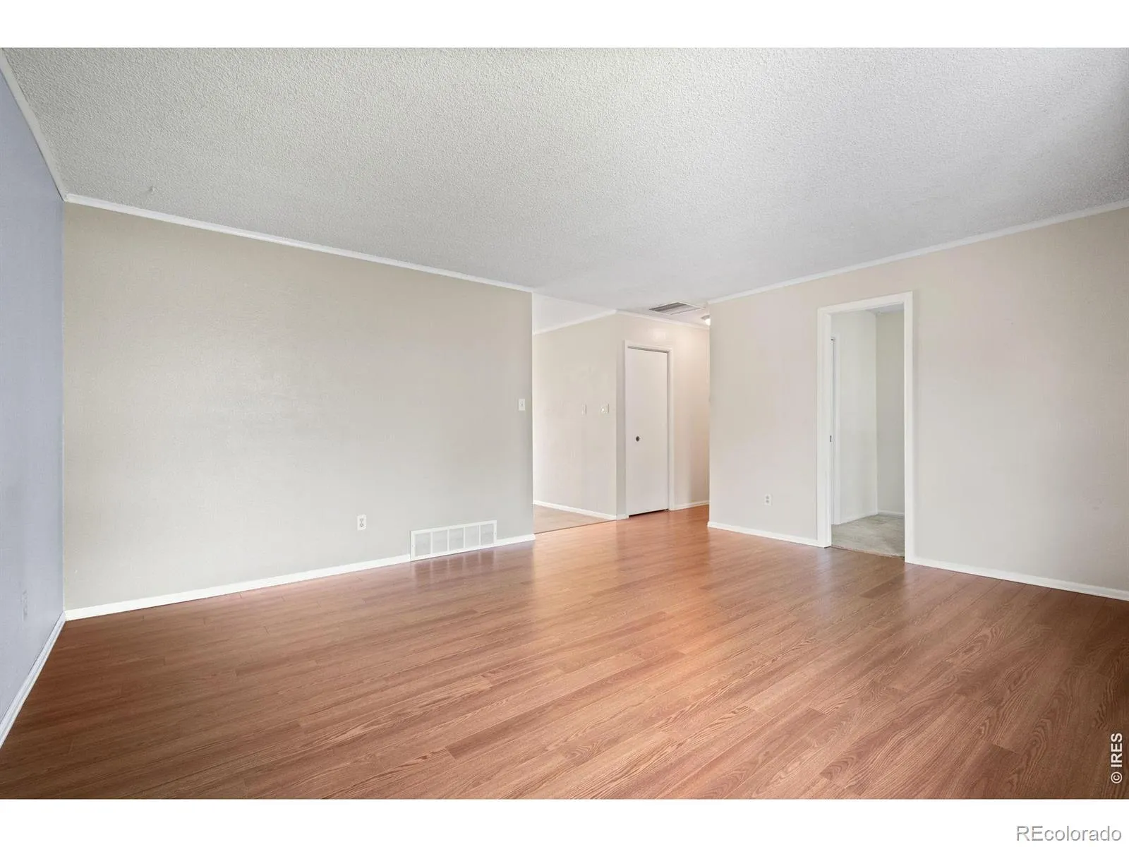 5634 W 63rd Avenue Arvada CO 80003 MLS #RECIR1058474 05102026094540 1600 5