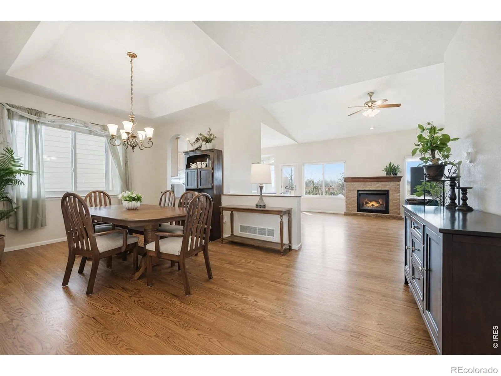 1425 W 12th Avenue Broomfield CO 80020 MLS #RECIR1058491 05102026094708 1600 1
