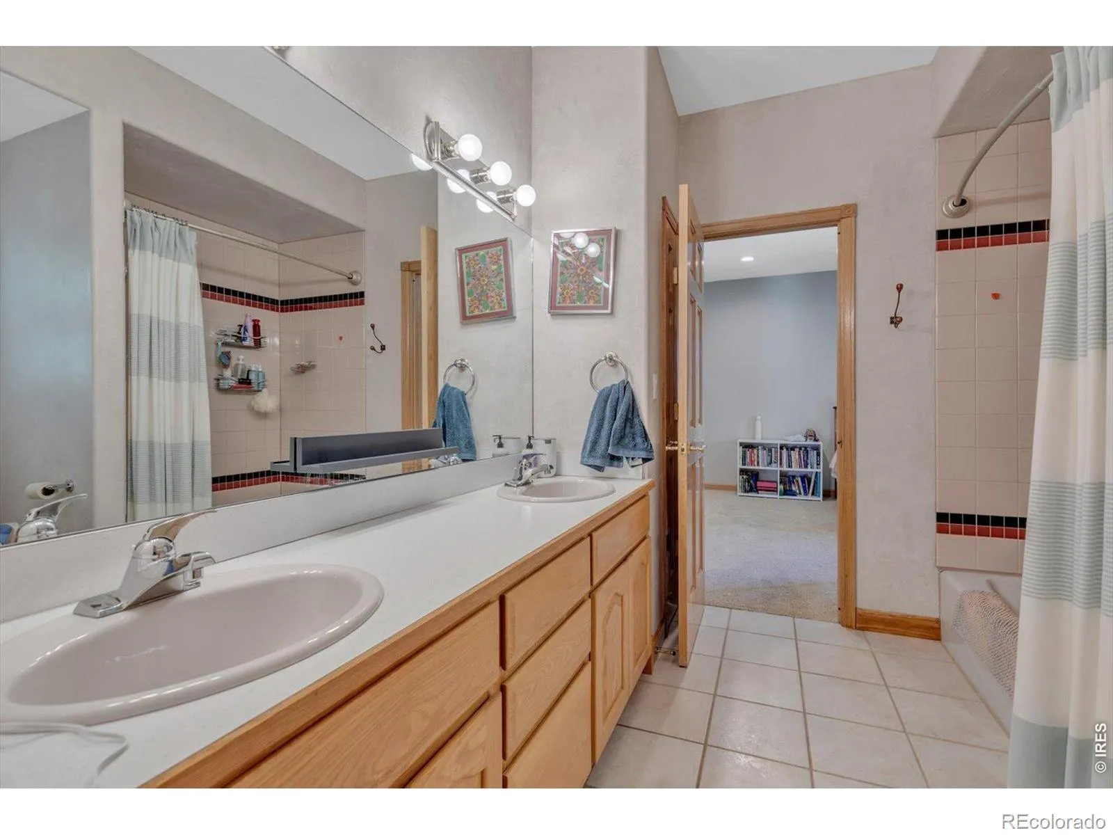 723 Ridge Creek Court Longmont CO 80504 MLS #RECIR1058509 05112026232647 1600 28