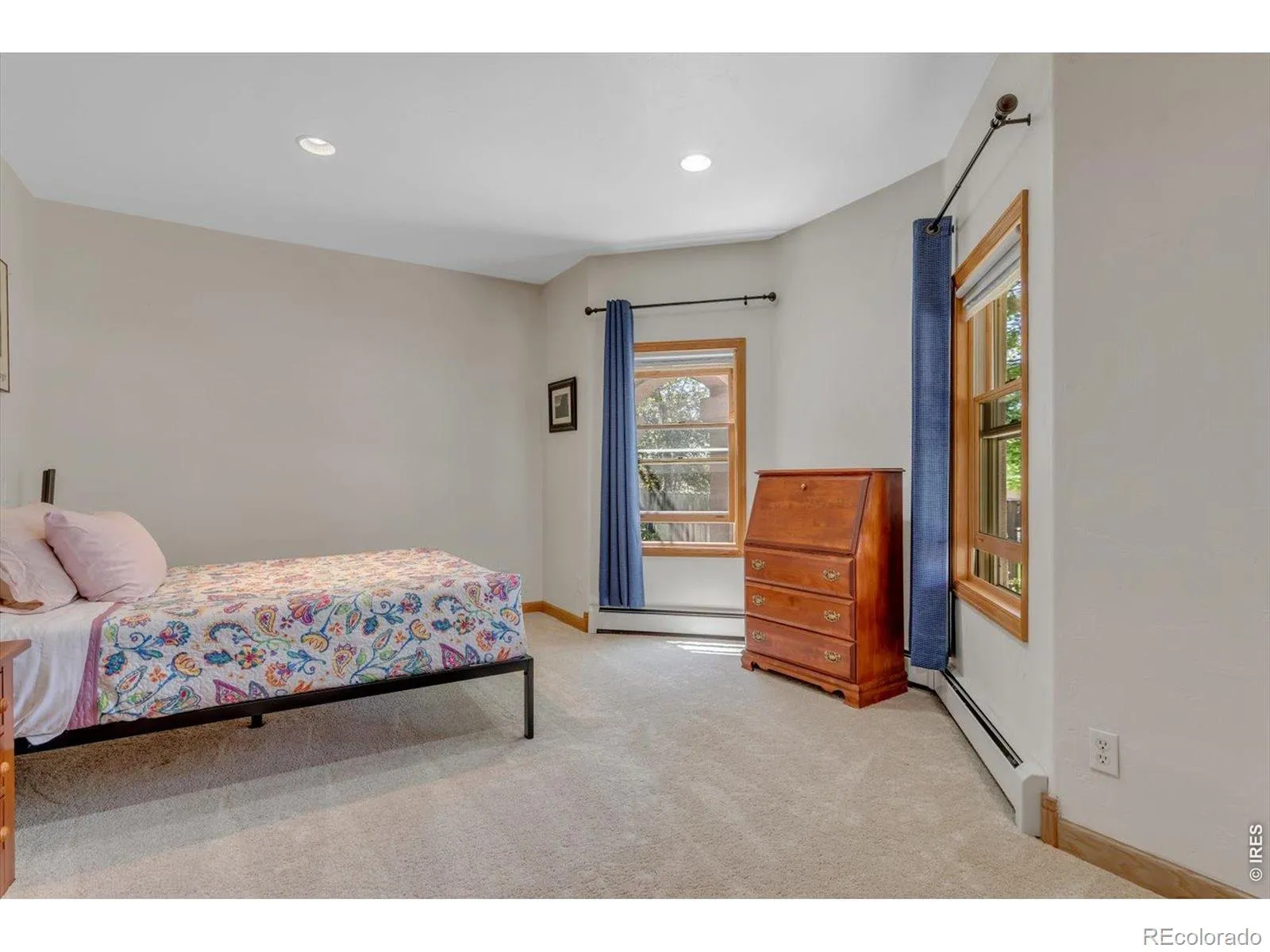 723 Ridge Creek Court Longmont CO 80504 MLS #RECIR1058509 05112026232647 1600 32