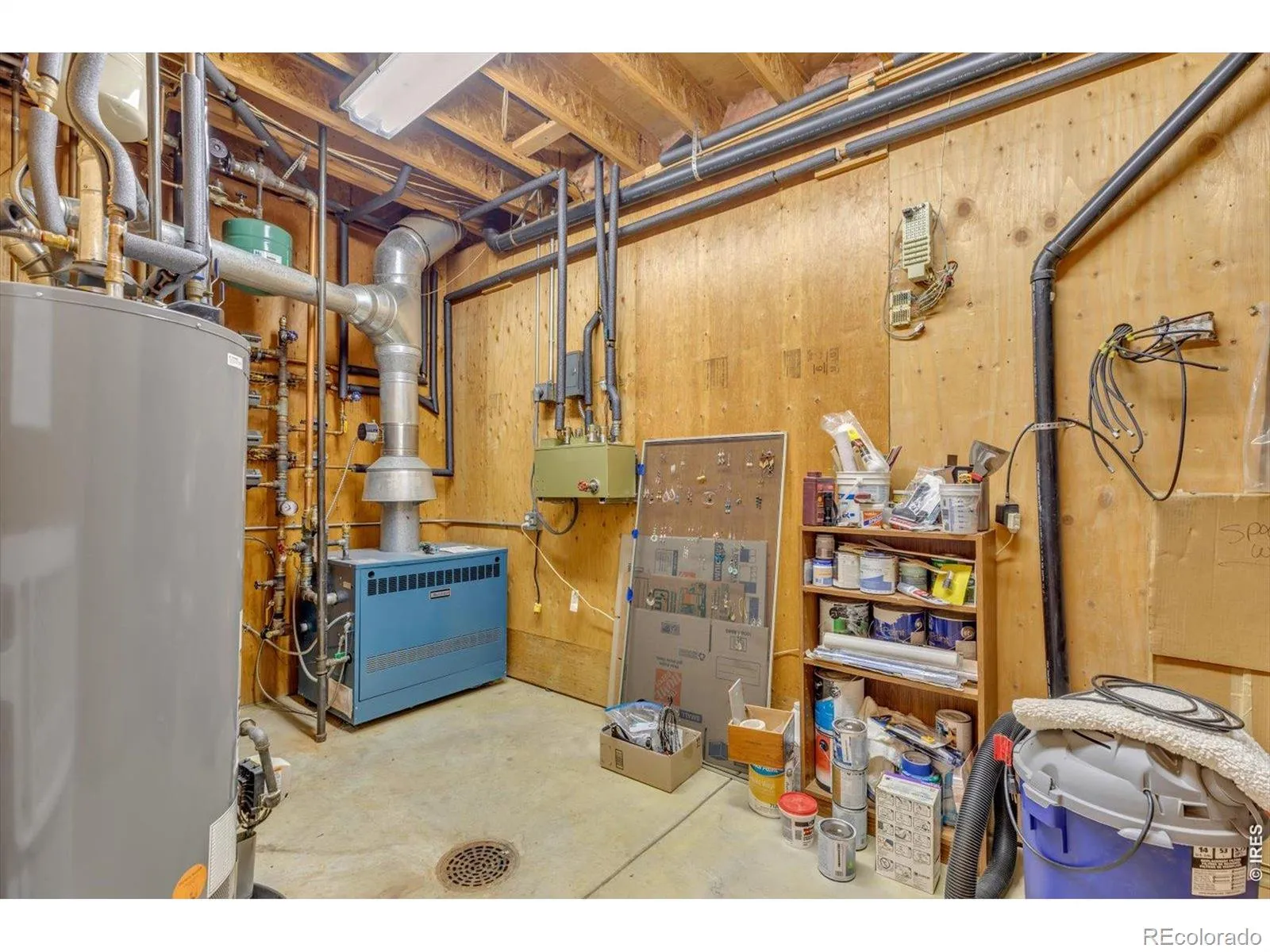 723 Ridge Creek Court Longmont CO 80504 MLS #RECIR1058509 05112026232647 1600 34