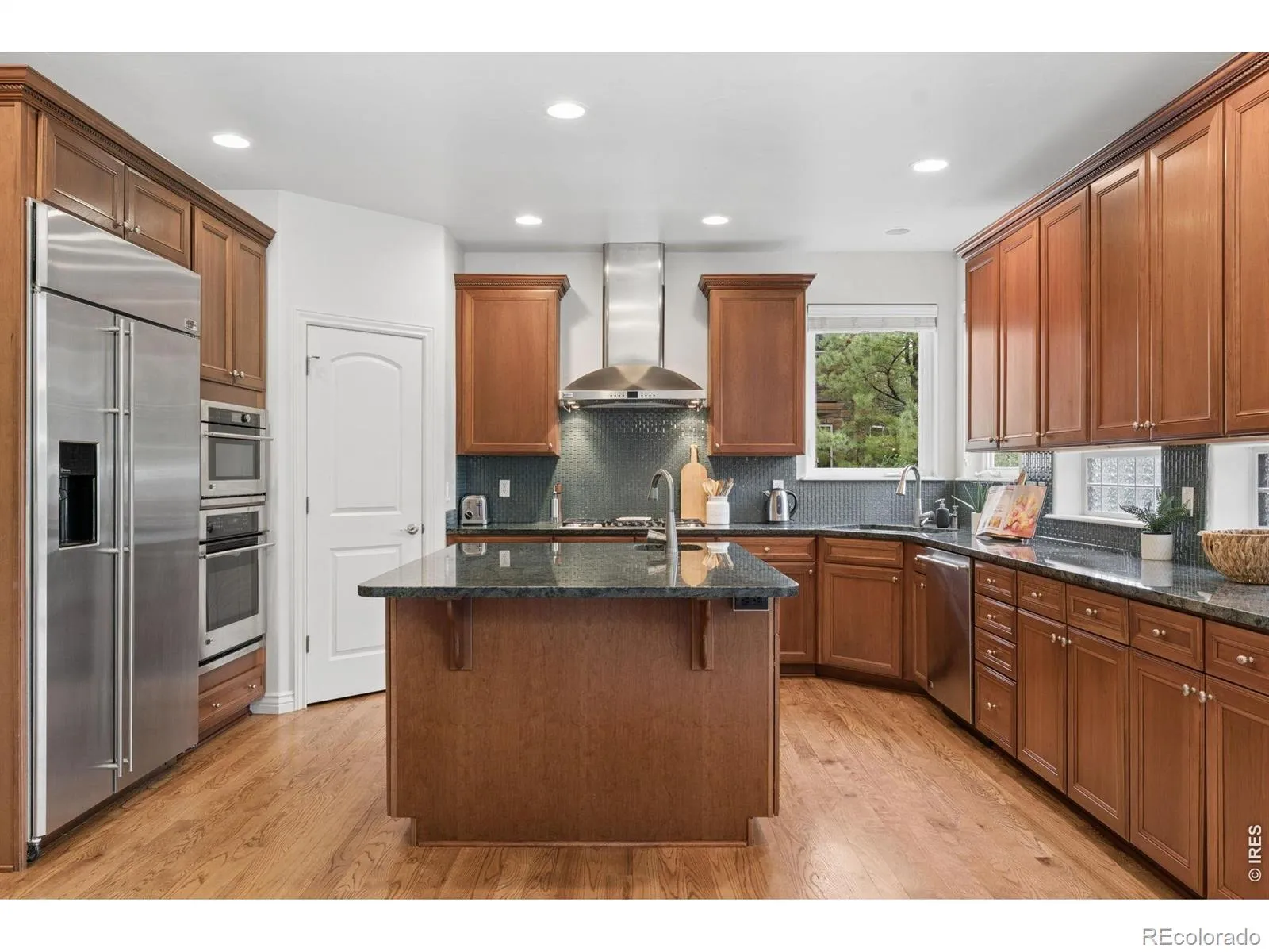 1846 Wasach Drive Longmont CO 80504 MLS #RECIR1058516 05092026021704 1600 14