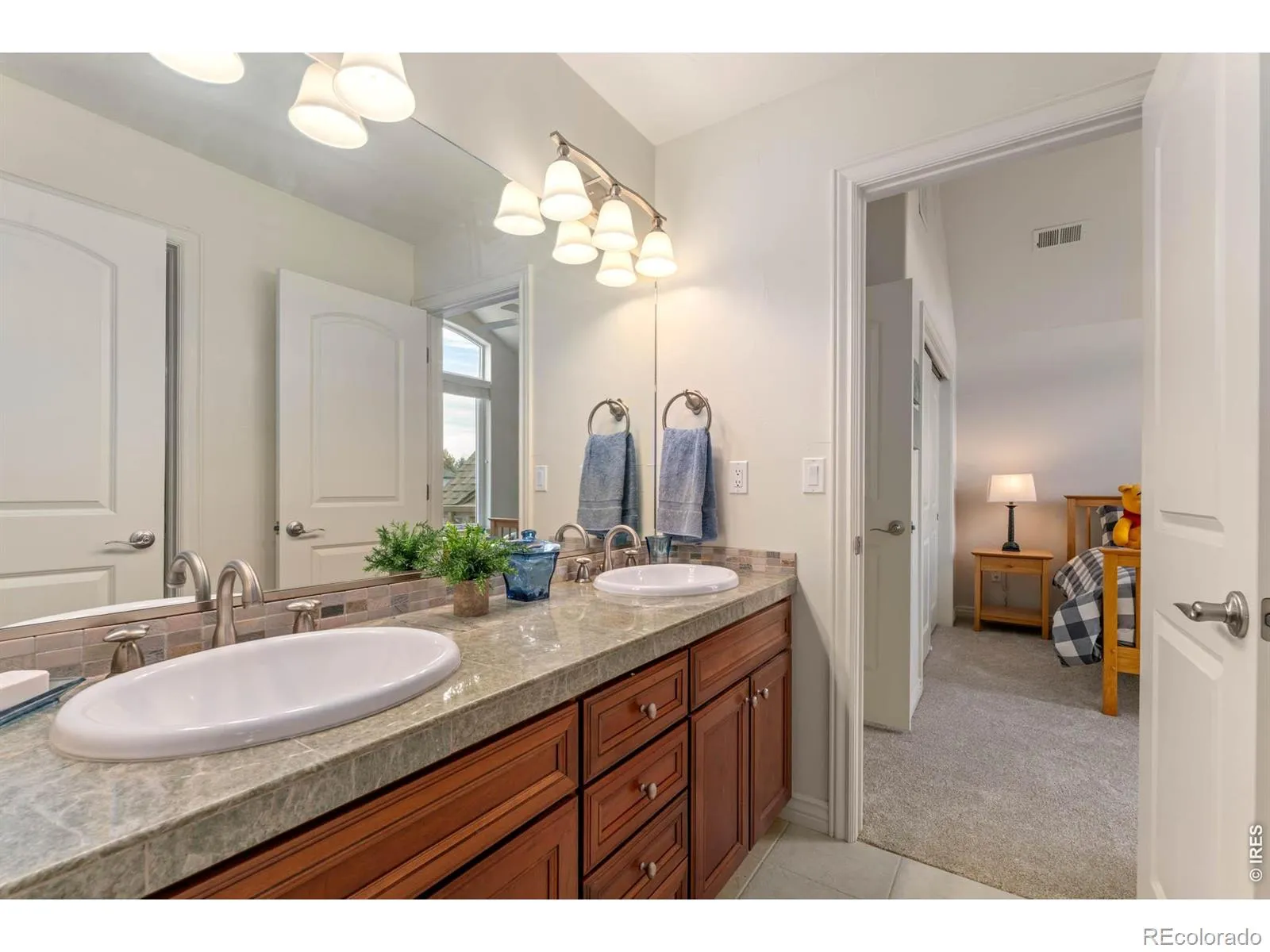 1846 Wasach Drive Longmont CO 80504 MLS #RECIR1058516 05092026021704 1600 26
