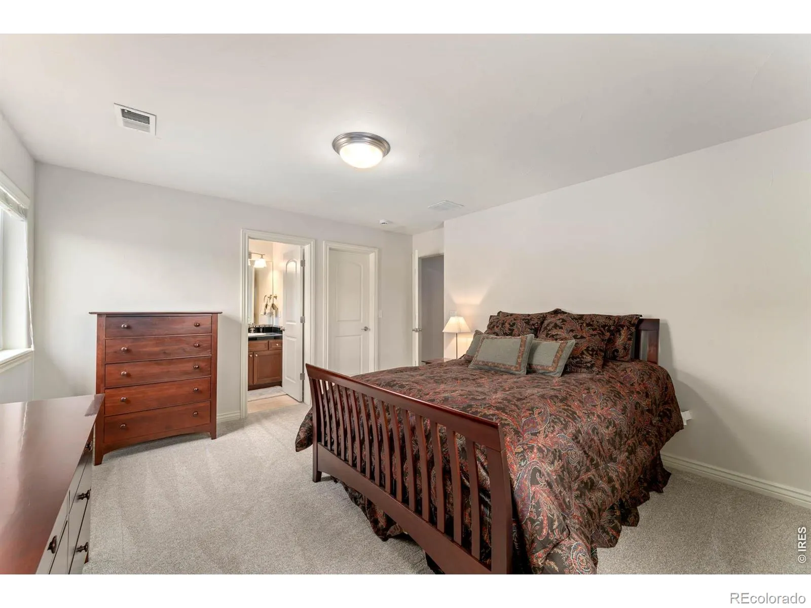 1846 Wasach Drive Longmont CO 80504 MLS #RECIR1058516 05092026021704 1600 28