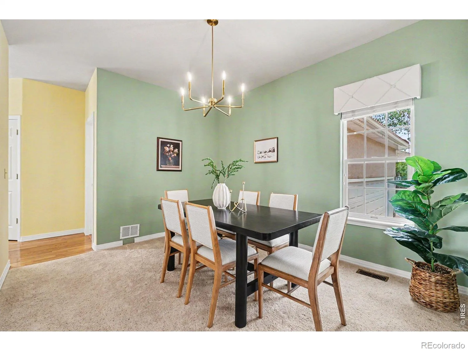 2952 Sonata Bay Court Longmont CO 80503 MLS #RECIR1058527 05102026094842 1600 11