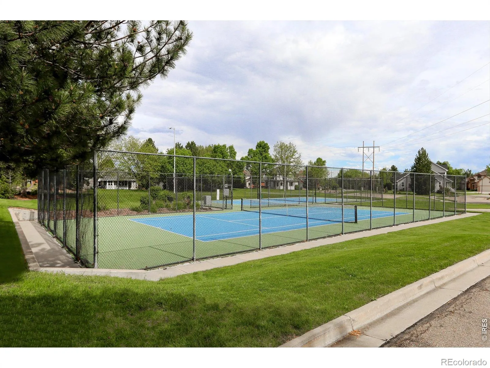 2952 Sonata Bay Court Longmont CO 80503 MLS #RECIR1058527 05102026094842 1600 28