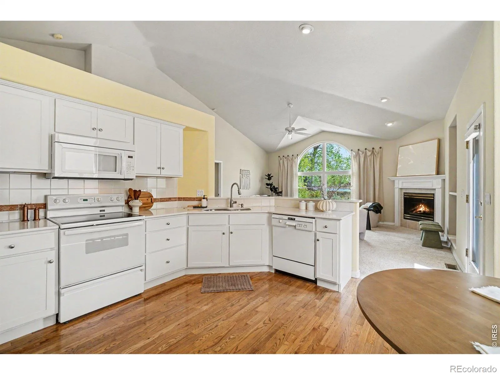 2952 Sonata Bay Court Longmont CO 80503 MLS #RECIR1058527 05102026094842 1600 7