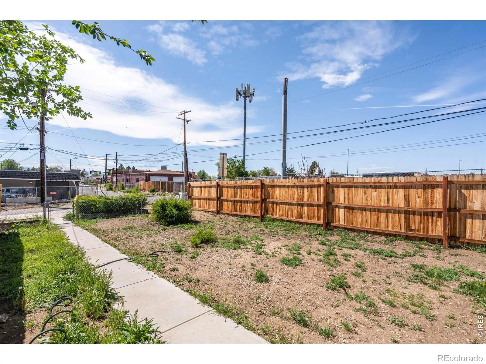 1105 S Zenobia Street #1105&1107 Denver CO 80219 MLS #RECIR1058591 05132026053655 1600 21
