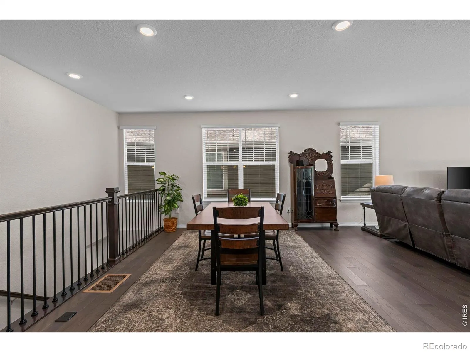 2381 Provenance Street Longmont CO 80504 MLS #RECIR1058592 05092026030737 1600 12