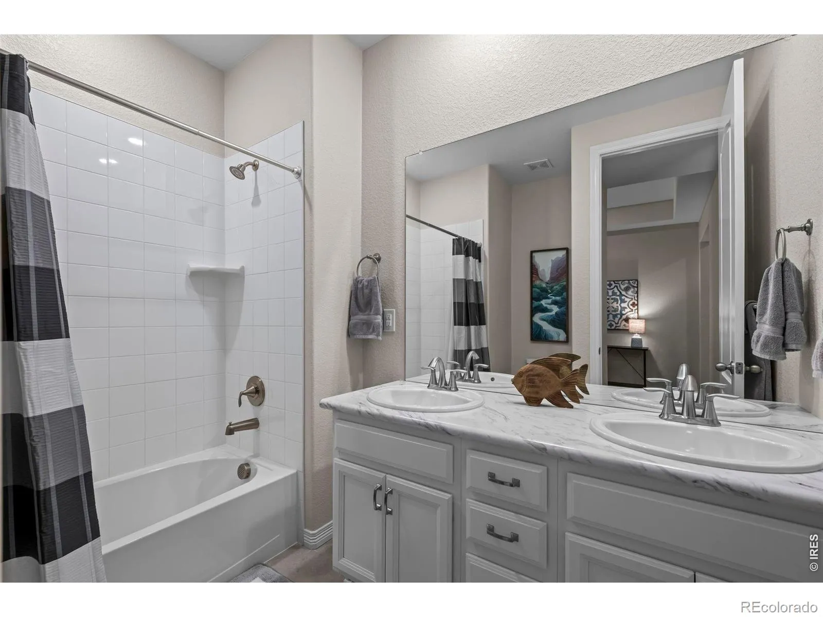 2381 Provenance Street Longmont CO 80504 MLS #RECIR1058592 05092026030737 1600 25