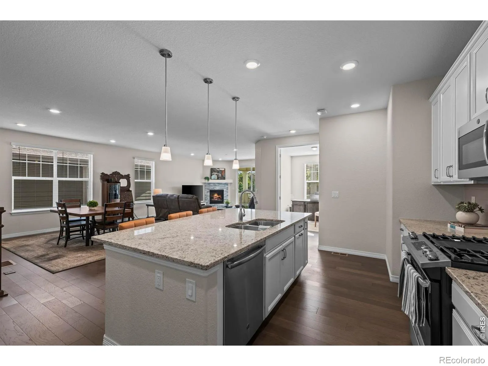 2381 Provenance Street Longmont CO 80504 MLS #RECIR1058592 05092026030737 1600 8