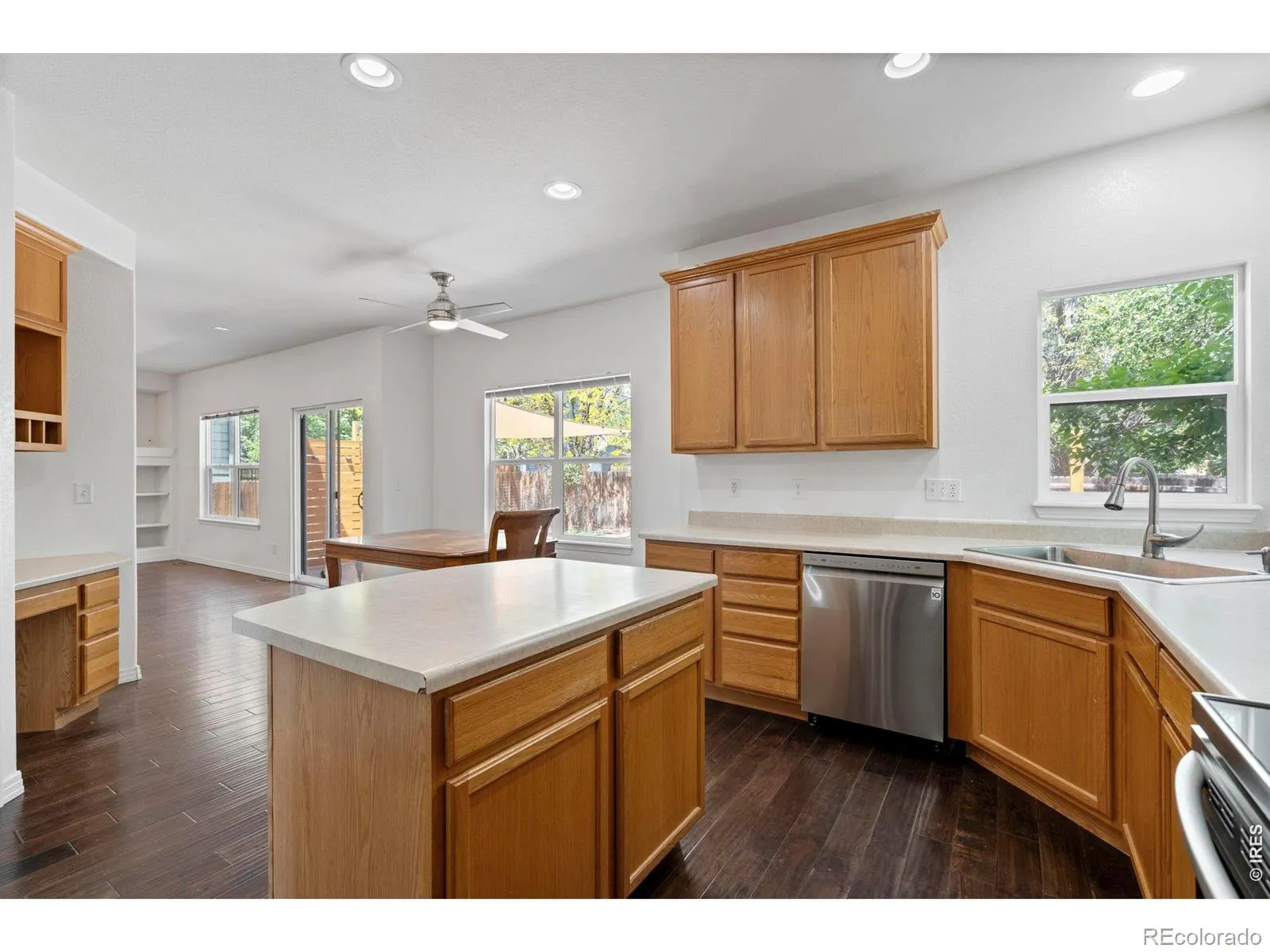 1526 Prairie Song Place Longmont CO 80504 MLS #RECIR1058634 05162026042208 1600 10
