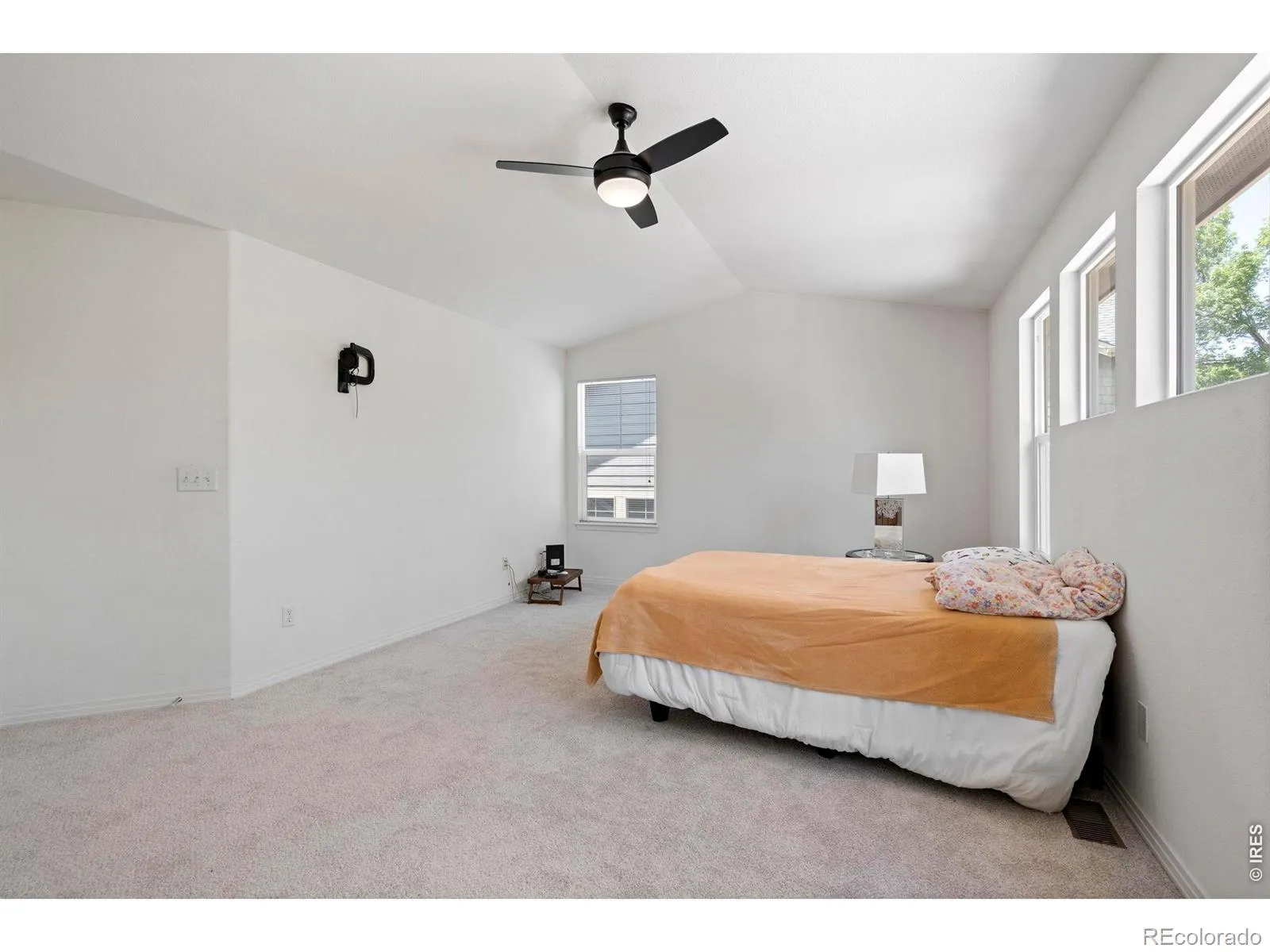 1526 Prairie Song Place Longmont CO 80504 MLS #RECIR1058634 05162026042208 1600 22
