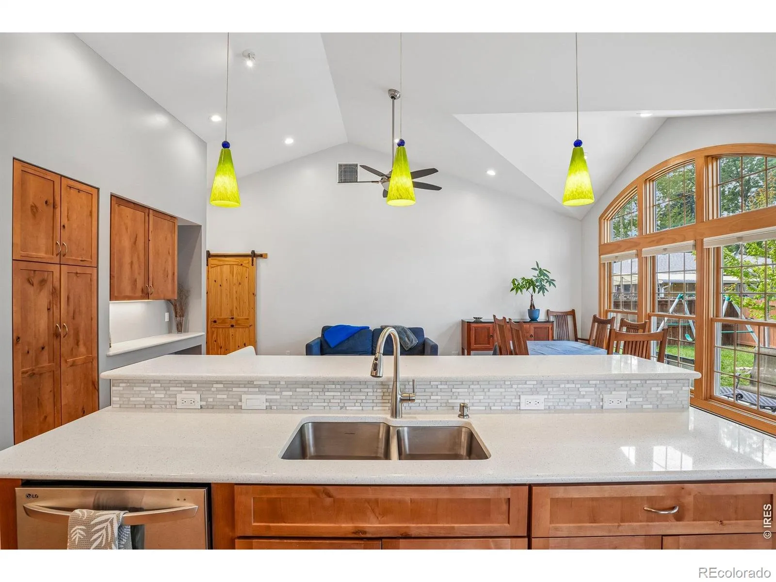 271 Kimbark Street Lafayette CO 80026 MLS #RECIR1058654 05092026205203 1600 17