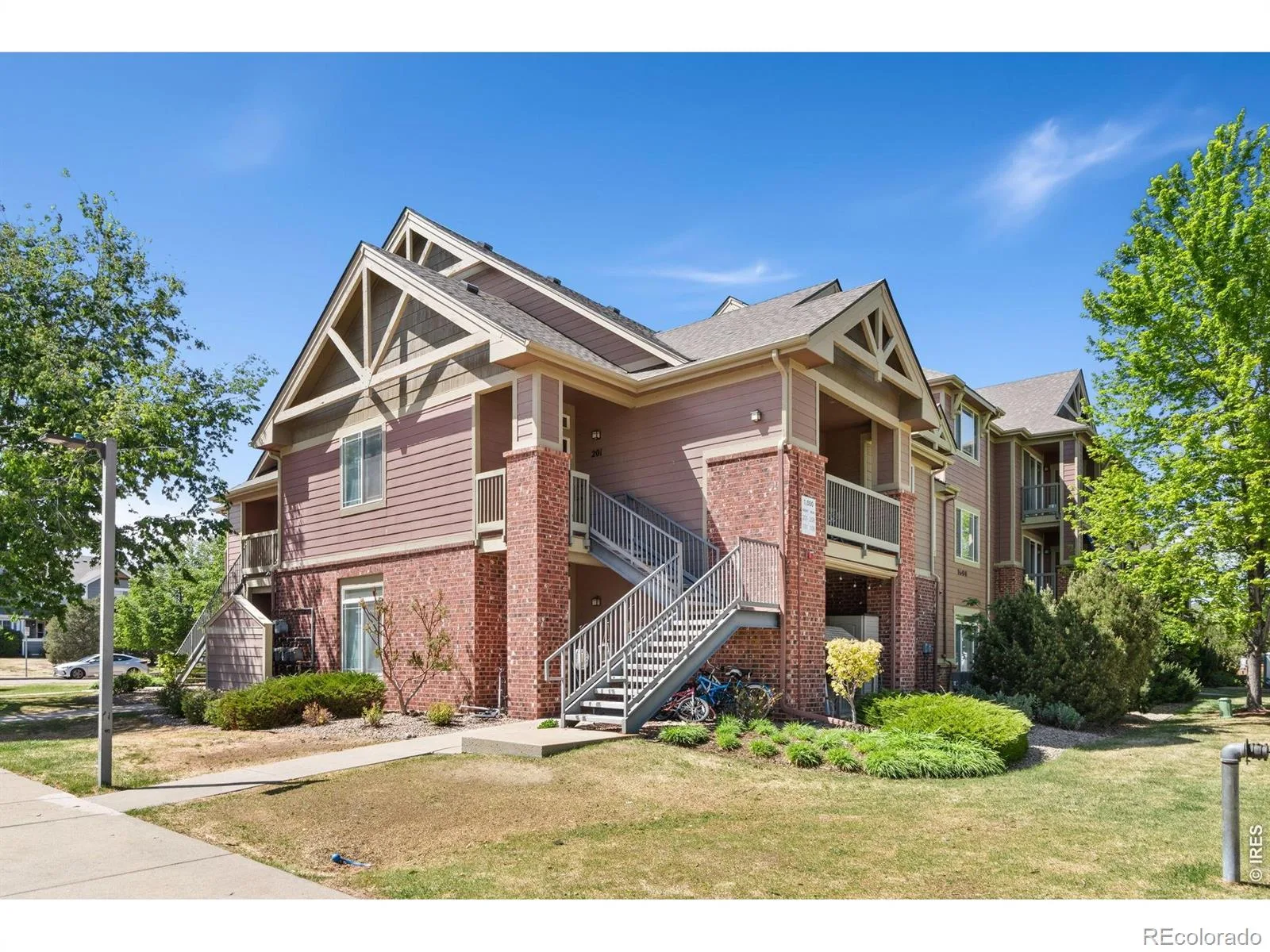 804 Summer Hawk Drive #1304 Longmont CO 80504 | MLS #RECIR1058680 08182026140109 1600 14