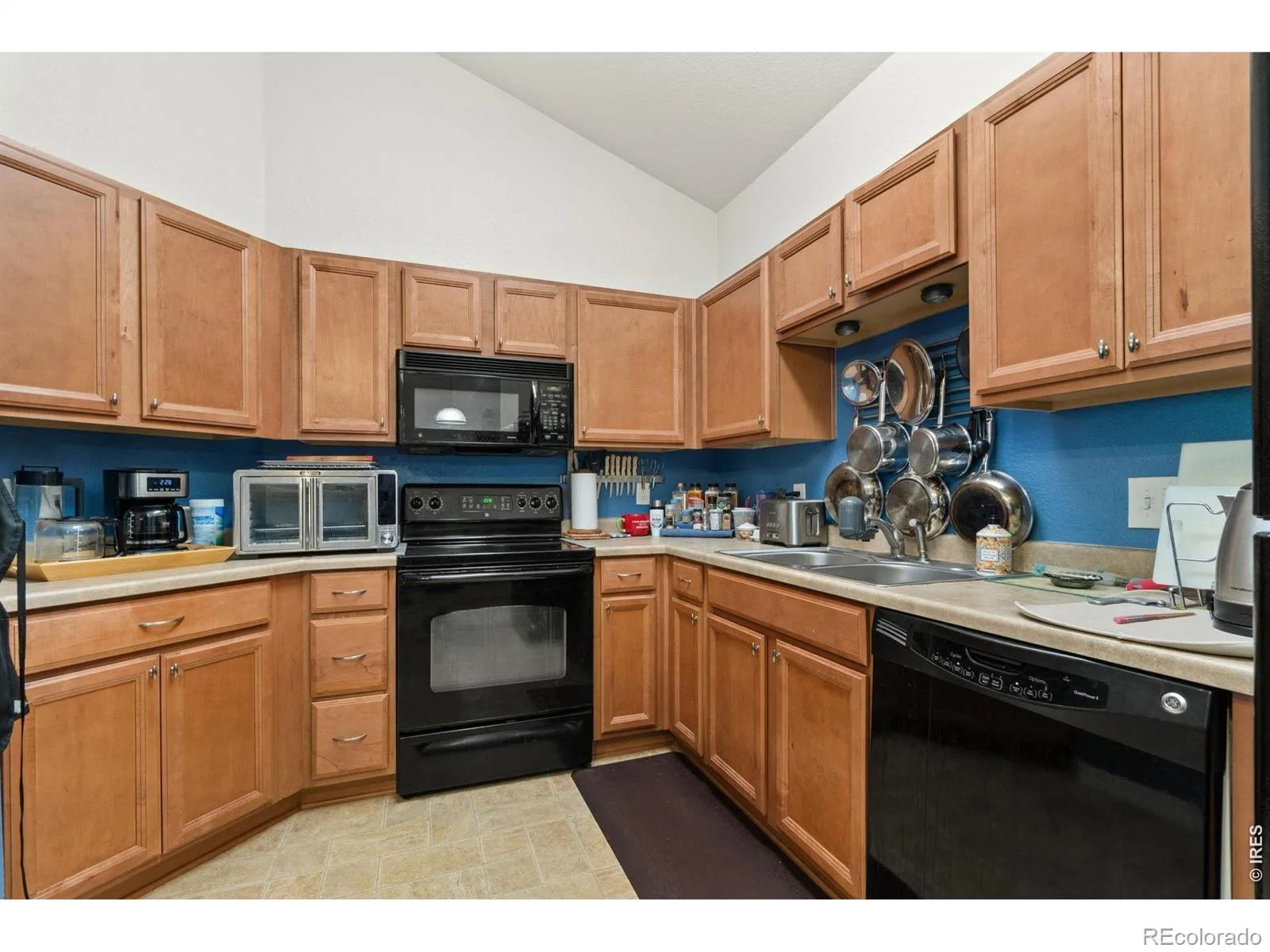 804 Summer Hawk Drive #1304 Longmont CO 80504 | MLS #RECIR1058680 08182026140109 1600 6