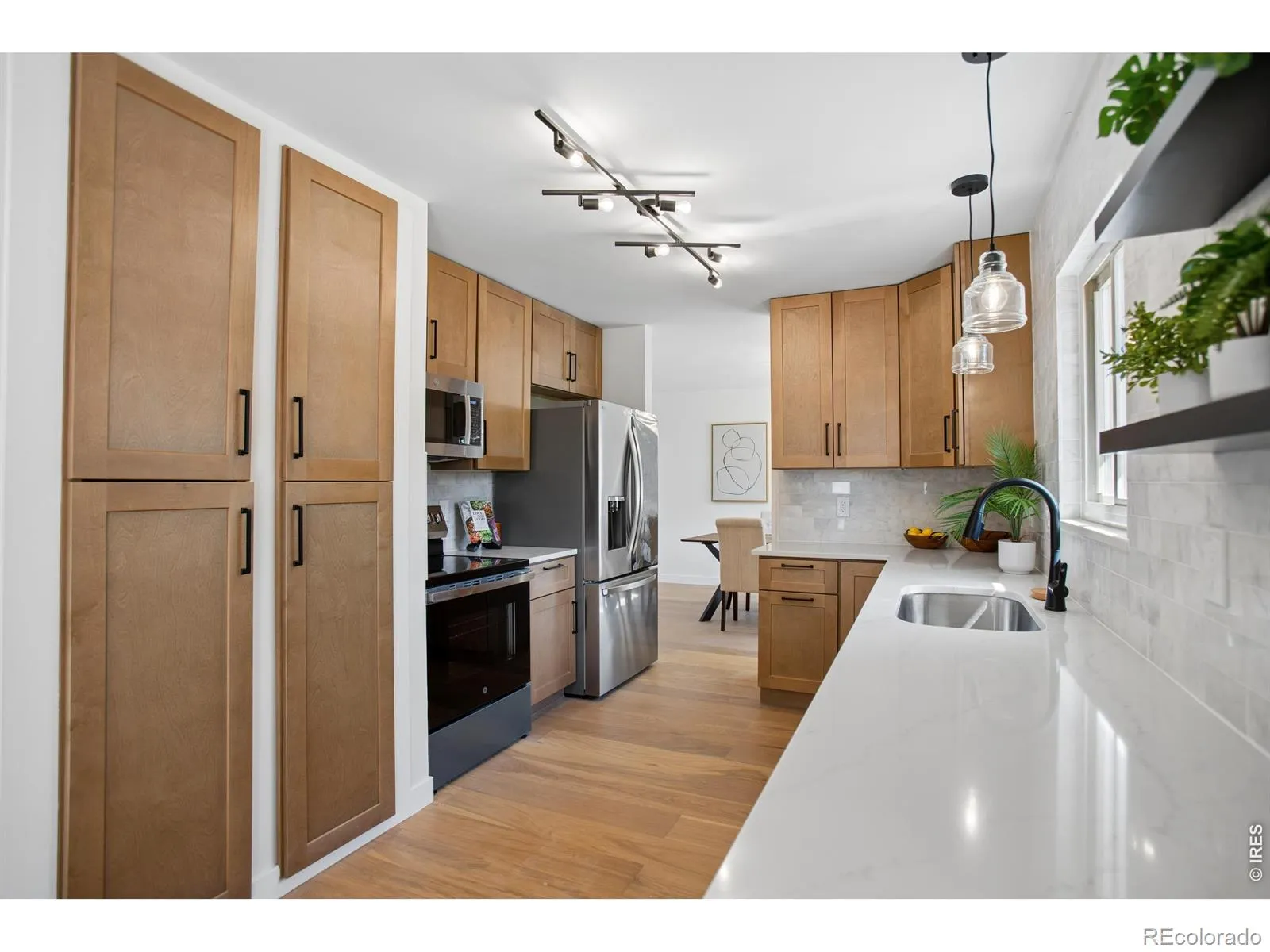 12 Baylor Drive Longmont CO 80503 MLS #RECIR1058685 05102026142514 1600 6