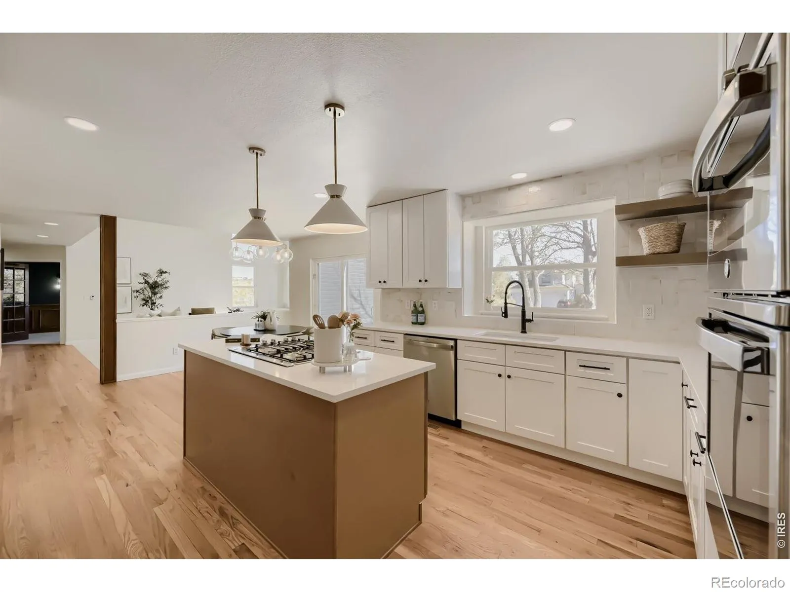 19882 E Geddes Place Centennial CO 80016 MLS #RECIR1058691 05092026192333 1600 7