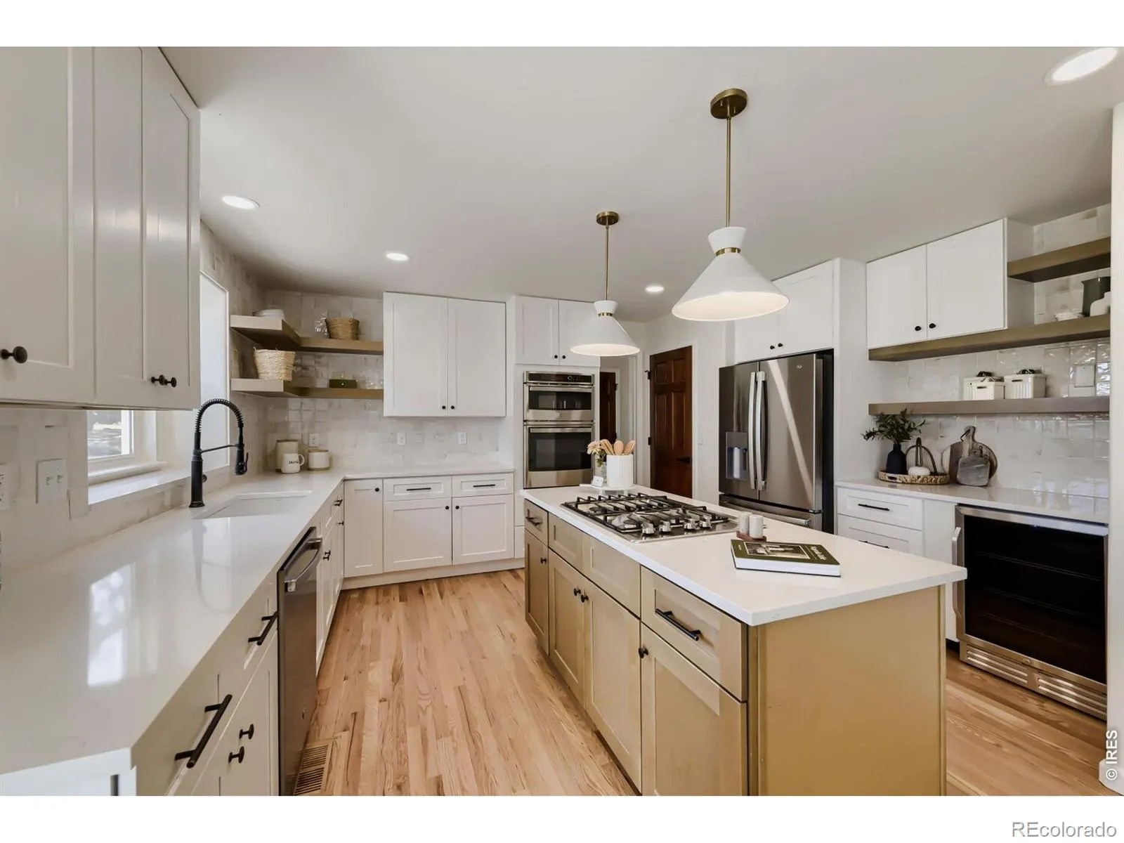 19882 E Geddes Place Centennial CO 80016 MLS #RECIR1058691 05092026192333 1600 9