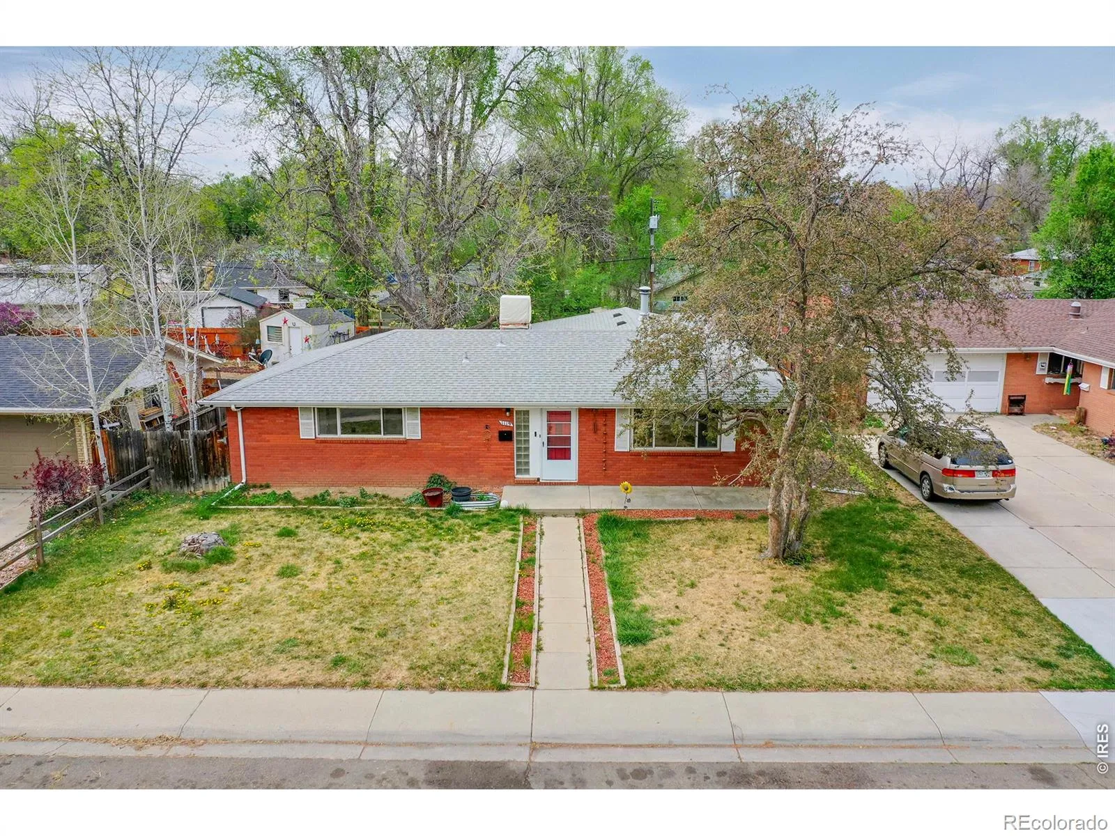 1119 Bross Street Longmont CO 80501 MLS #RECIR1058713 05202026001837 1600 35