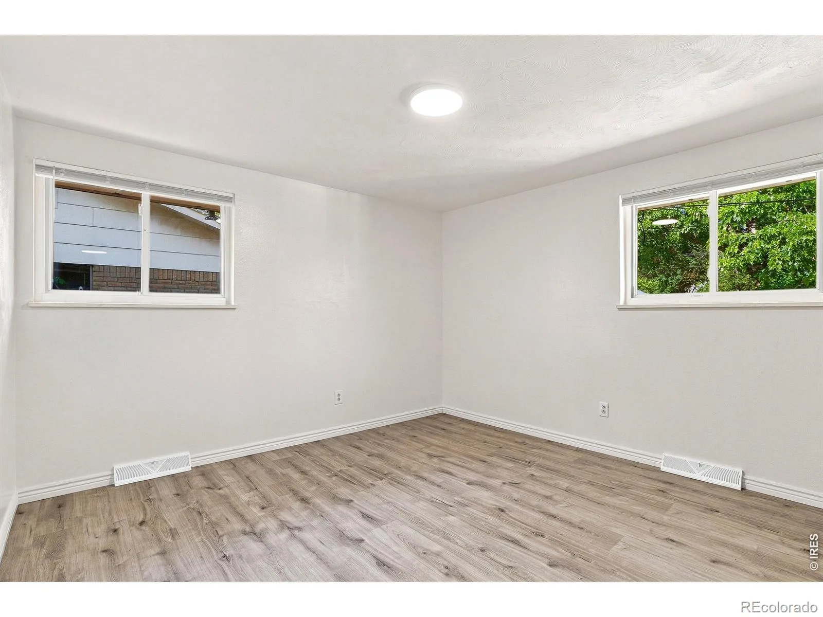 1119 Bross Street Longmont CO 80501 | MLS #RECIR1058713 08242026002613 1600 25